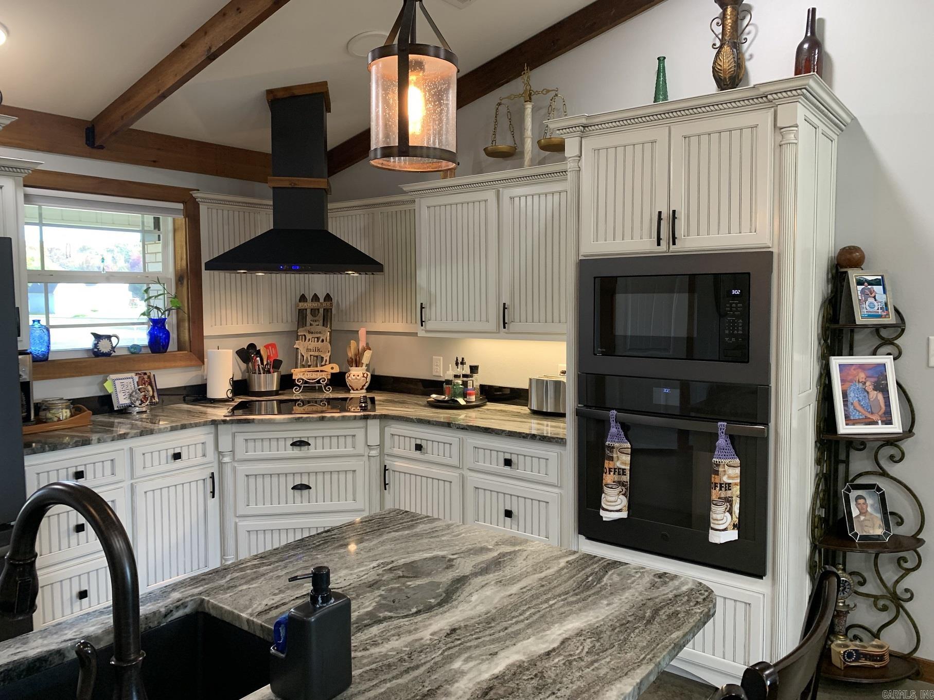 1544 Sweeden  Russellville, AR