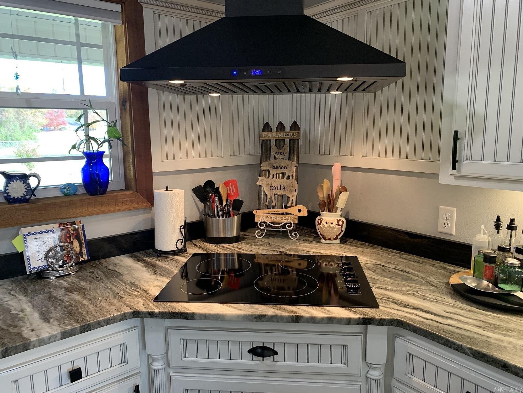 1544 Sweeden  Russellville, AR