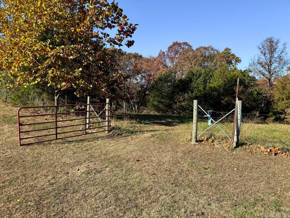 8043 Holly Mountain  Clinton, AR