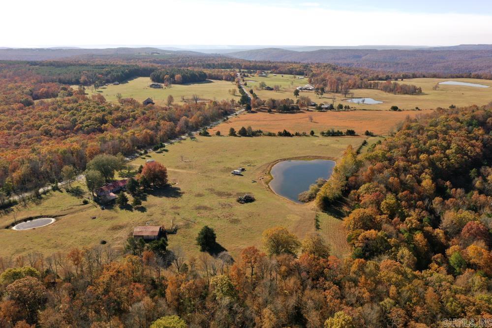 8043 Holly Mountain  Clinton, AR