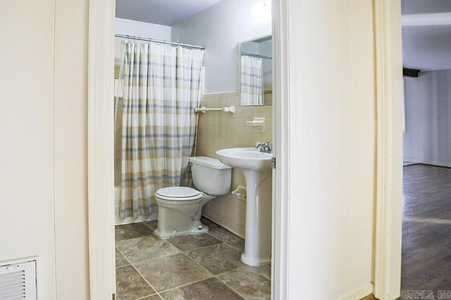 3407 Ridge Road  North Little Rock, AR