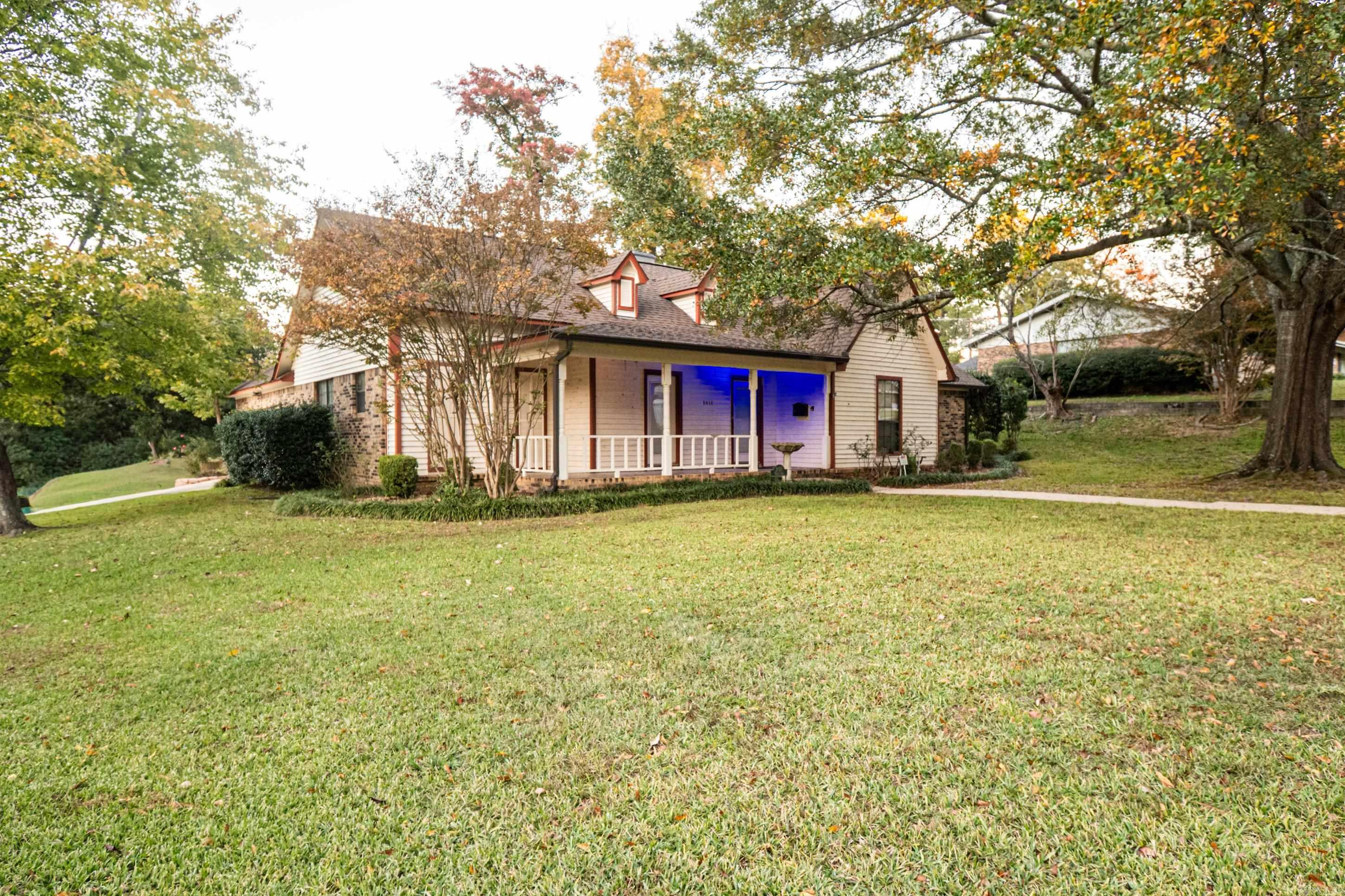 2010 W Oak St  El Dorado, AR