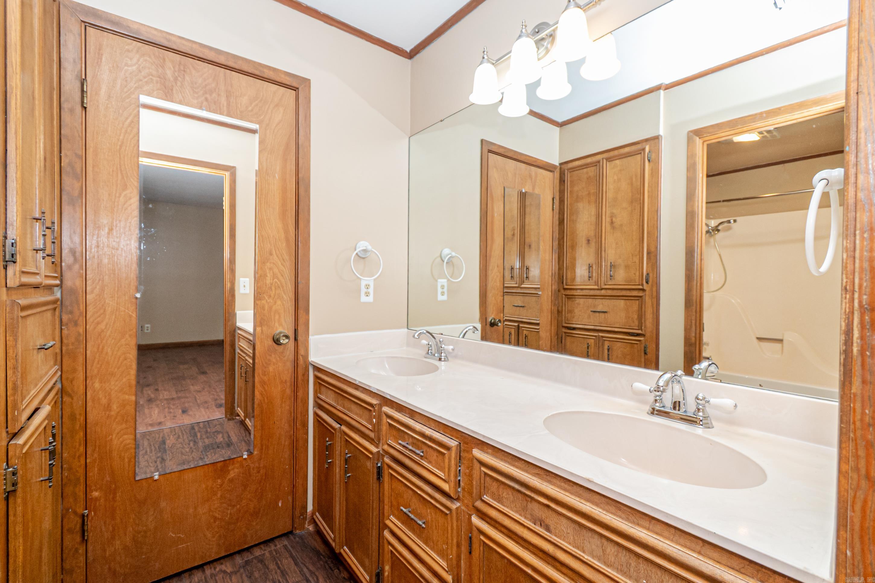 2010 W Oak St  El Dorado, AR