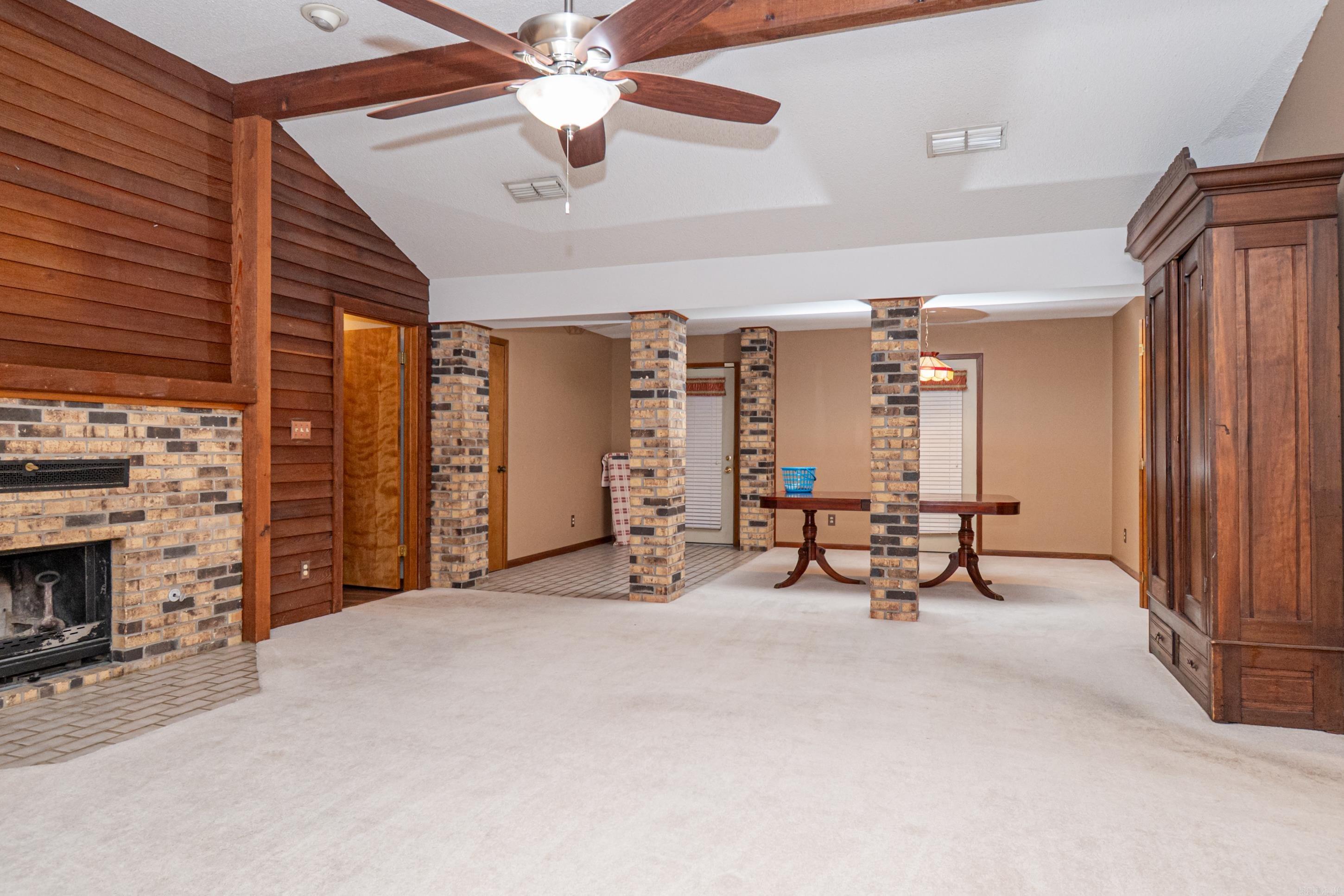 2010 W Oak St  El Dorado, AR