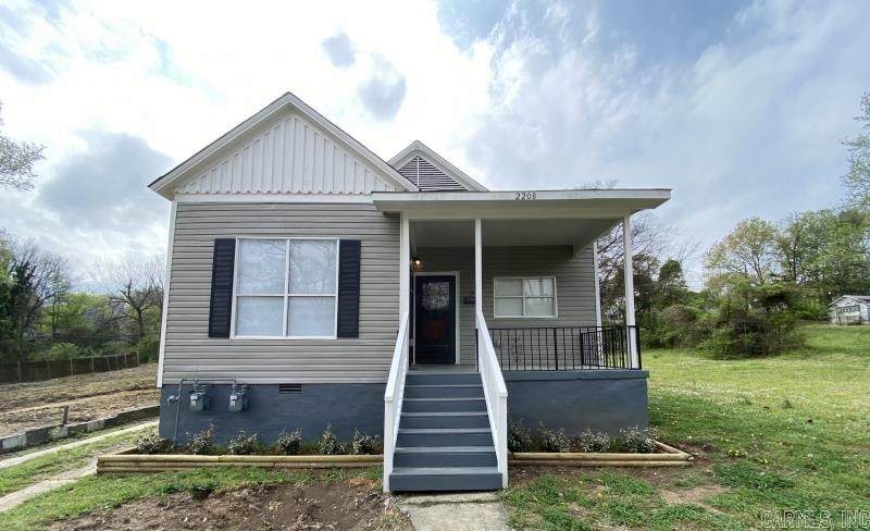 2208 Rock  Little Rock, AR