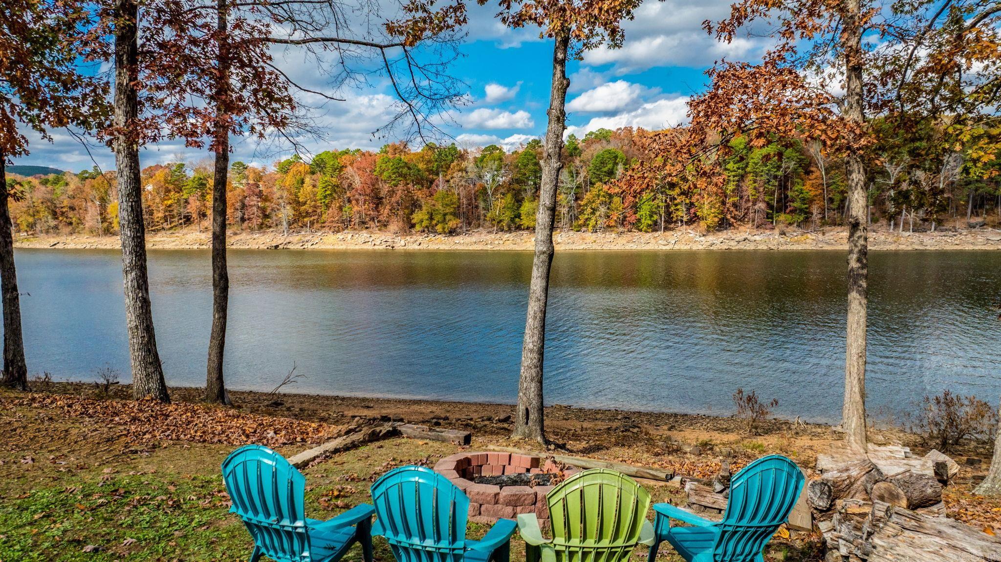 124 Sylvan Shores Dr.  Edgemont, AR