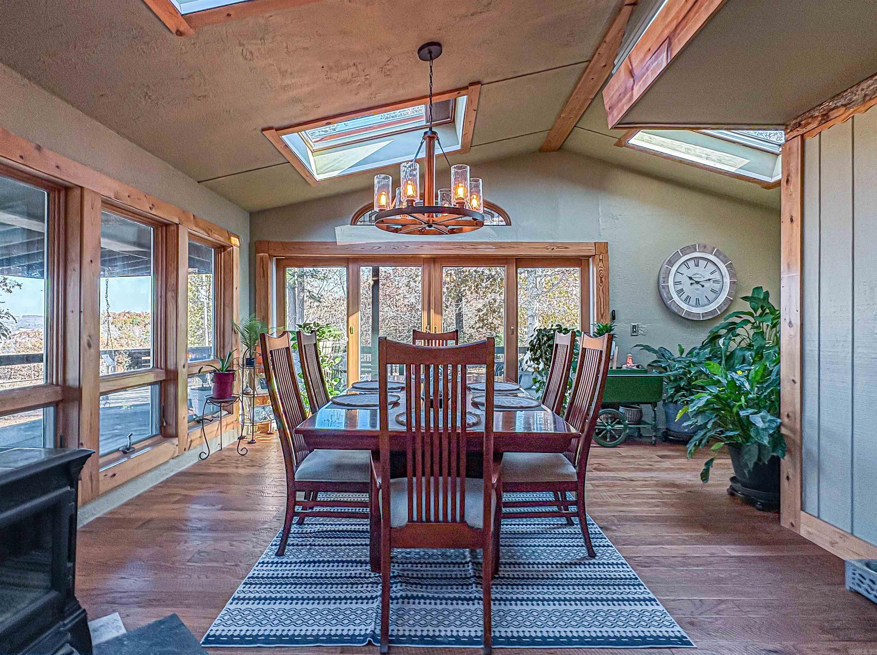 2268 MC 6035  Yellville, AR