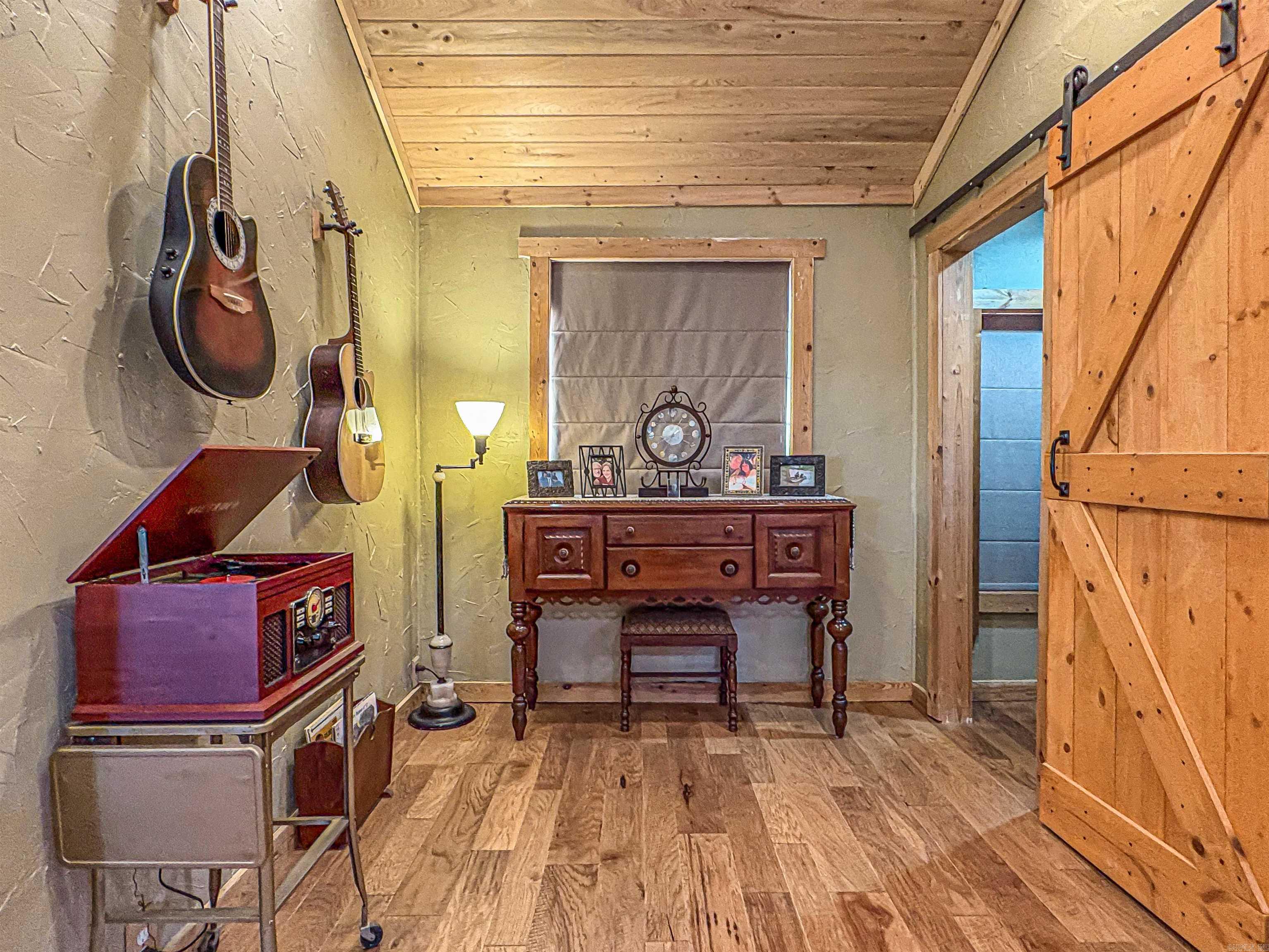 2268 MC 6035  Yellville, AR