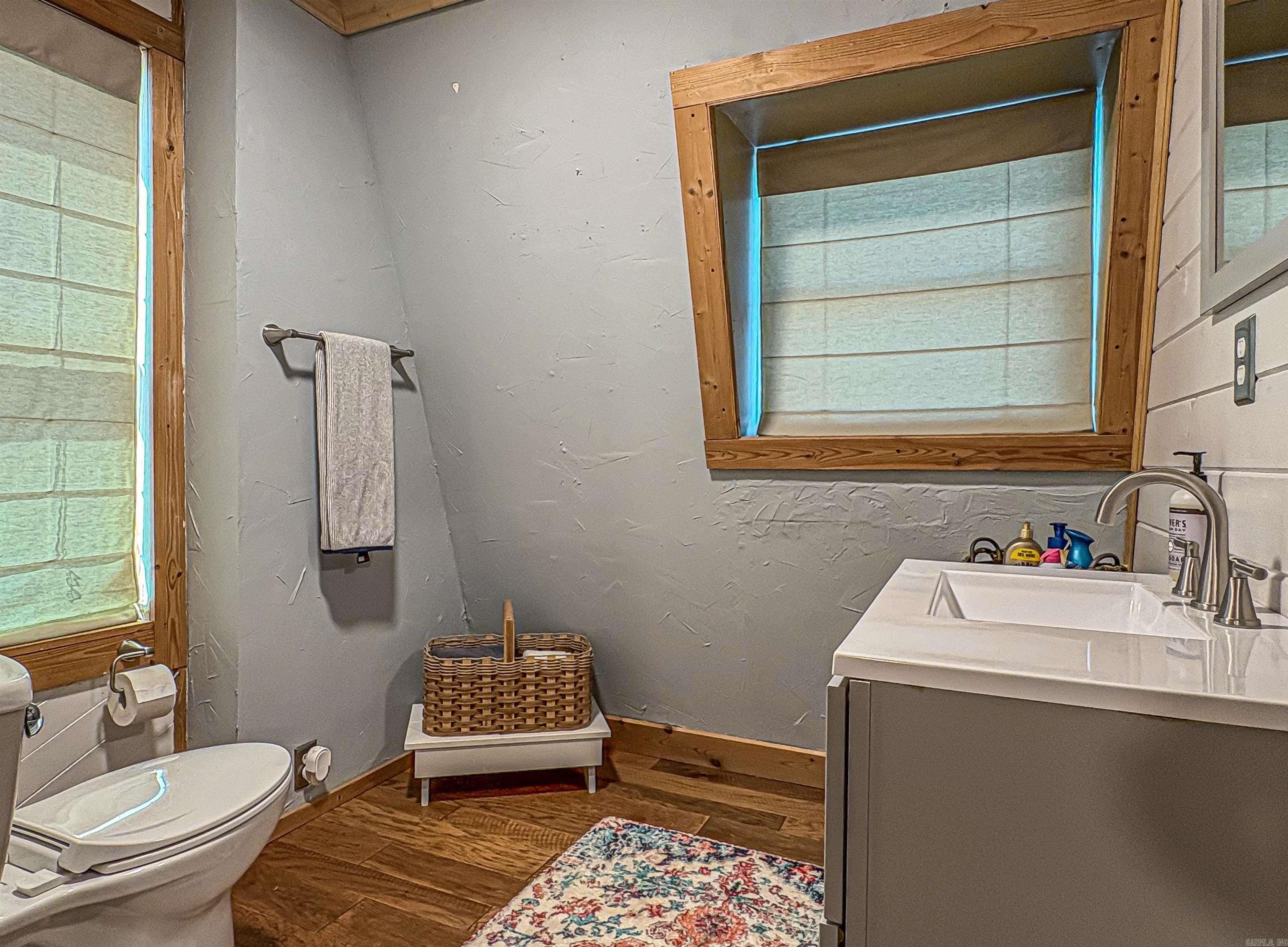 2268 MC 6035  Yellville, AR