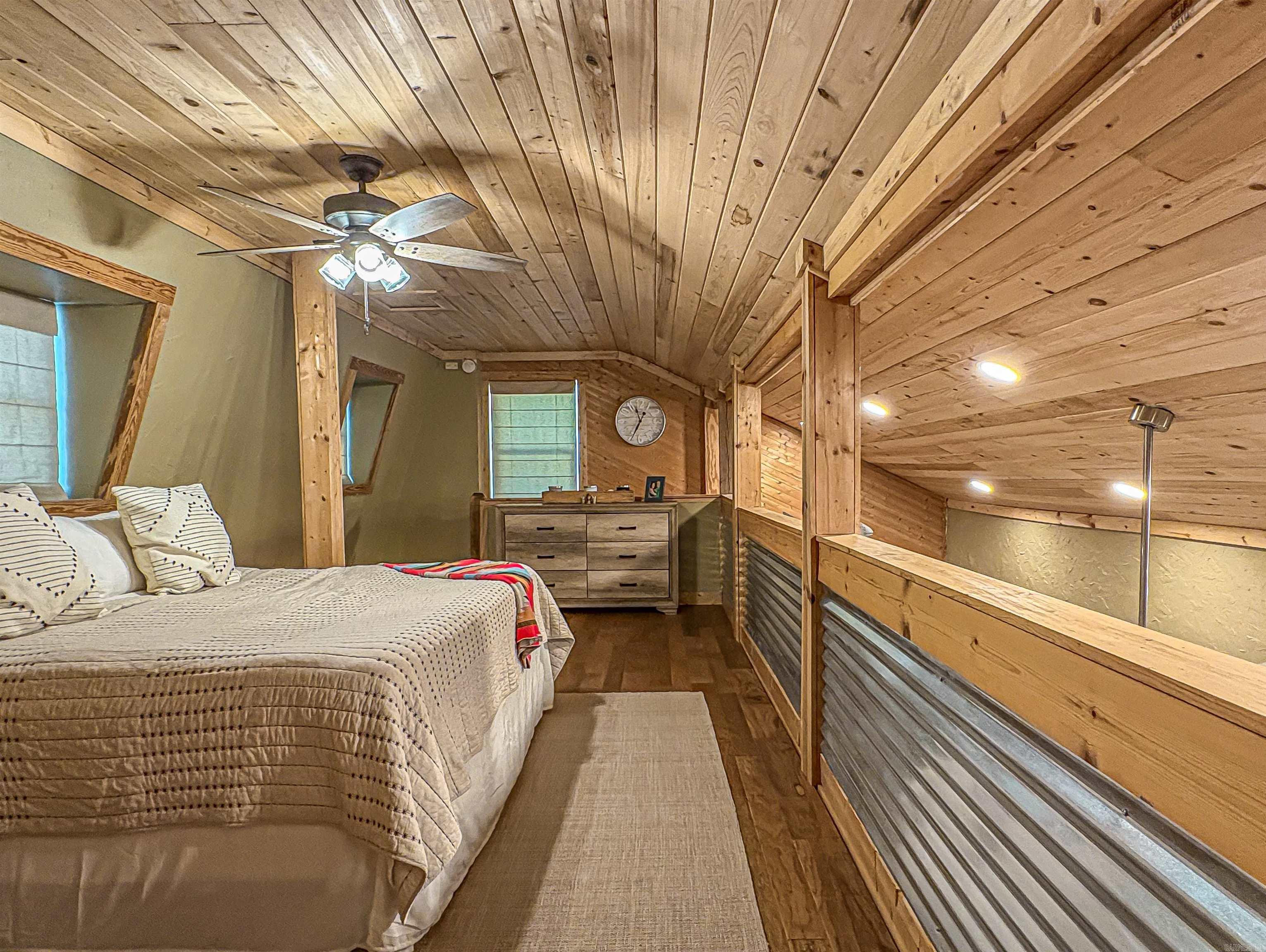 2268 MC 6035  Yellville, AR