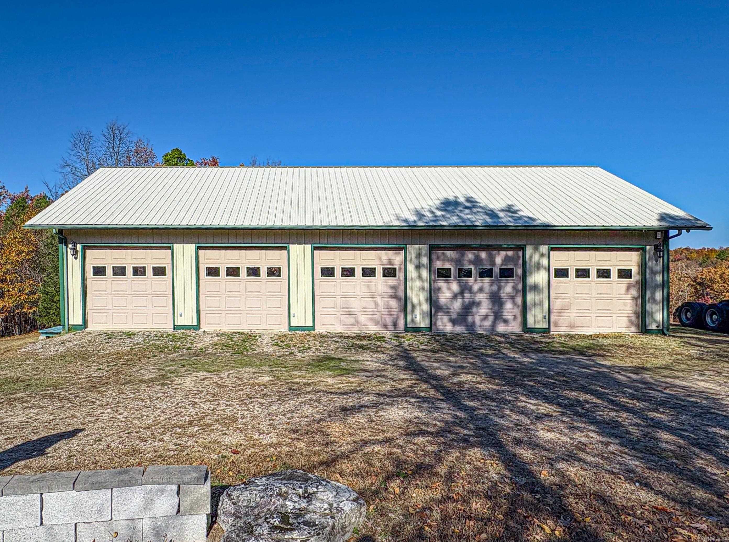 2268 MC 6035  Yellville, AR