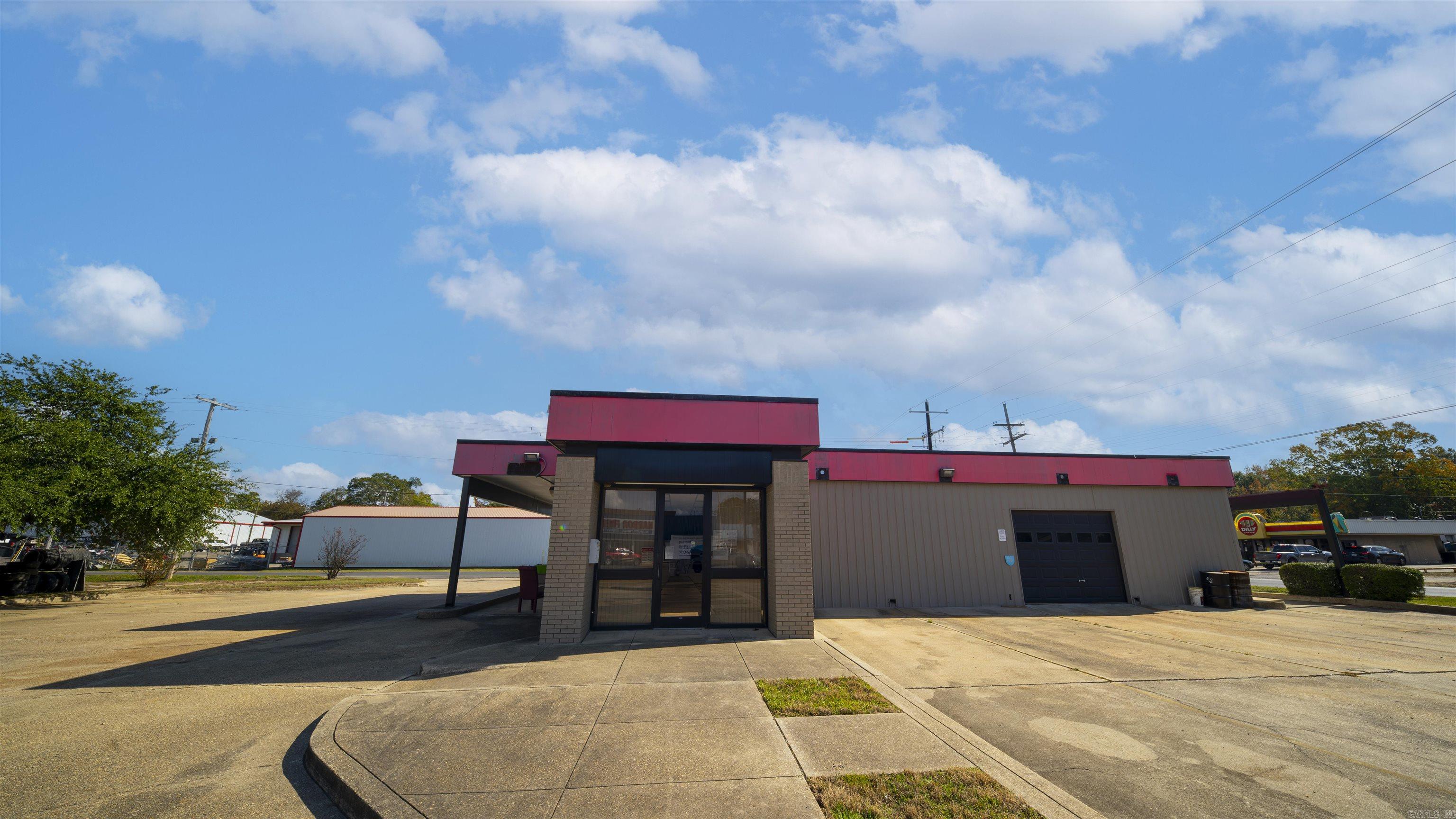 420 S Bradley Ave  El Dorado, AR