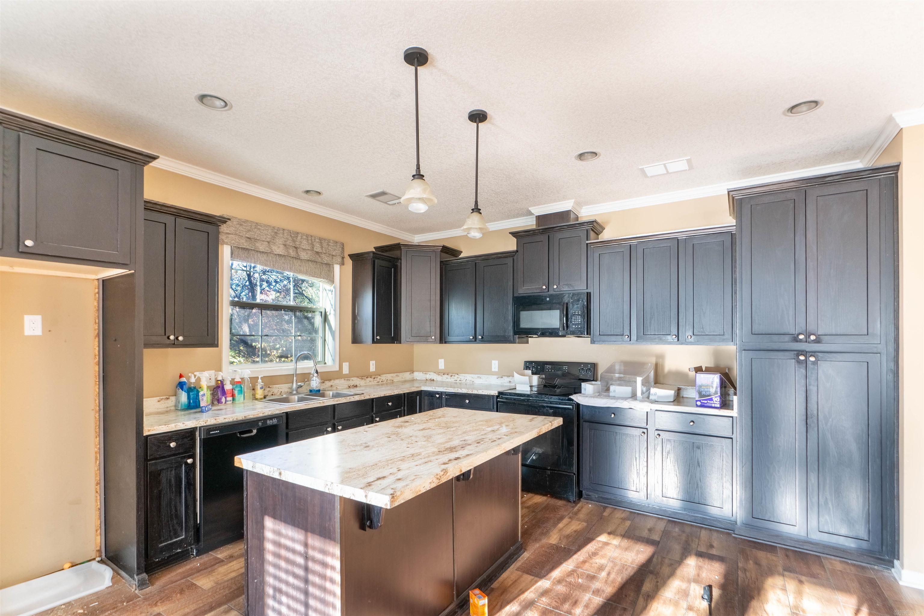 2073 Highway 306  Colt, AR