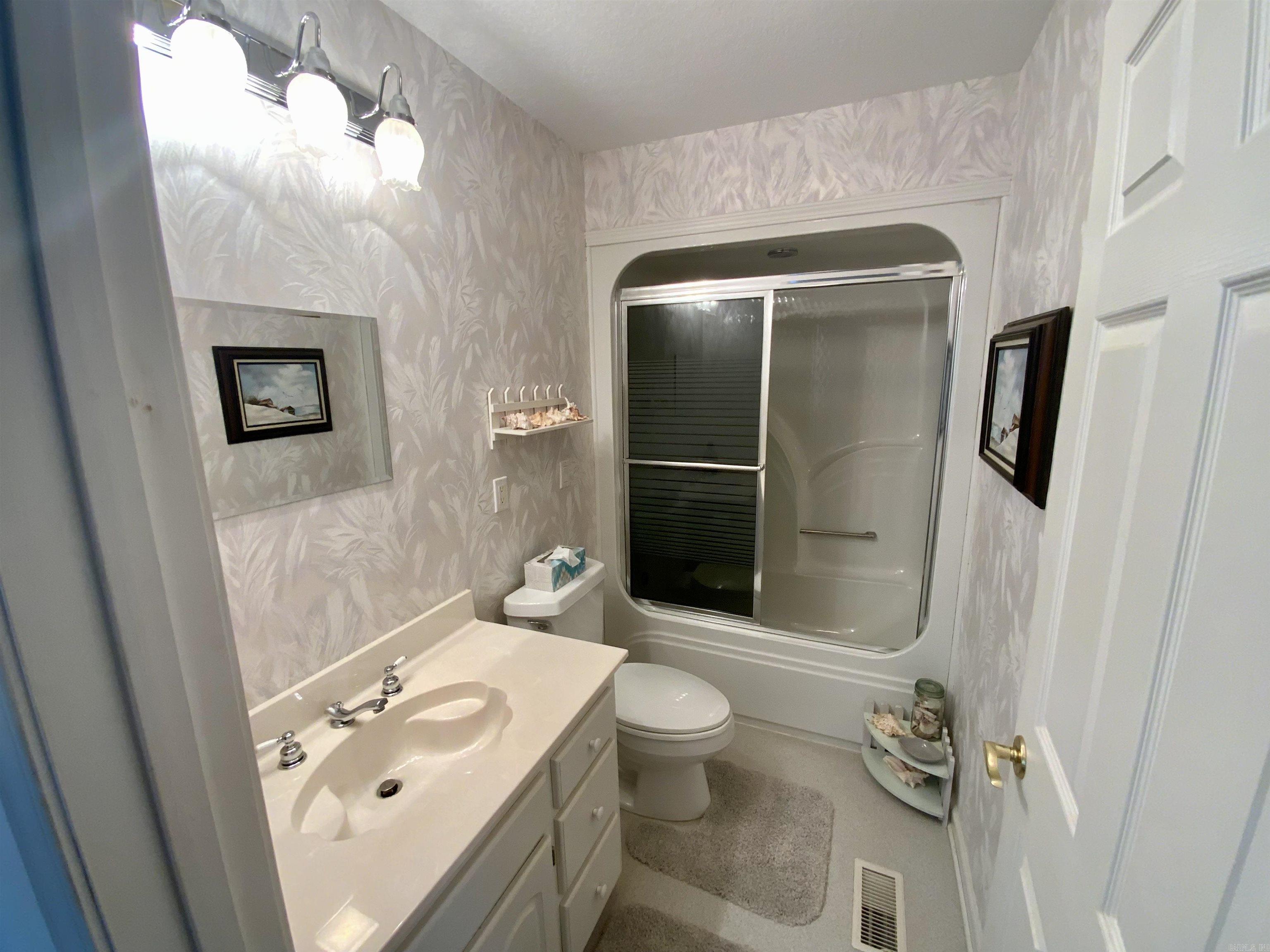 949 DeKalb  Tumbling Shoals, AR