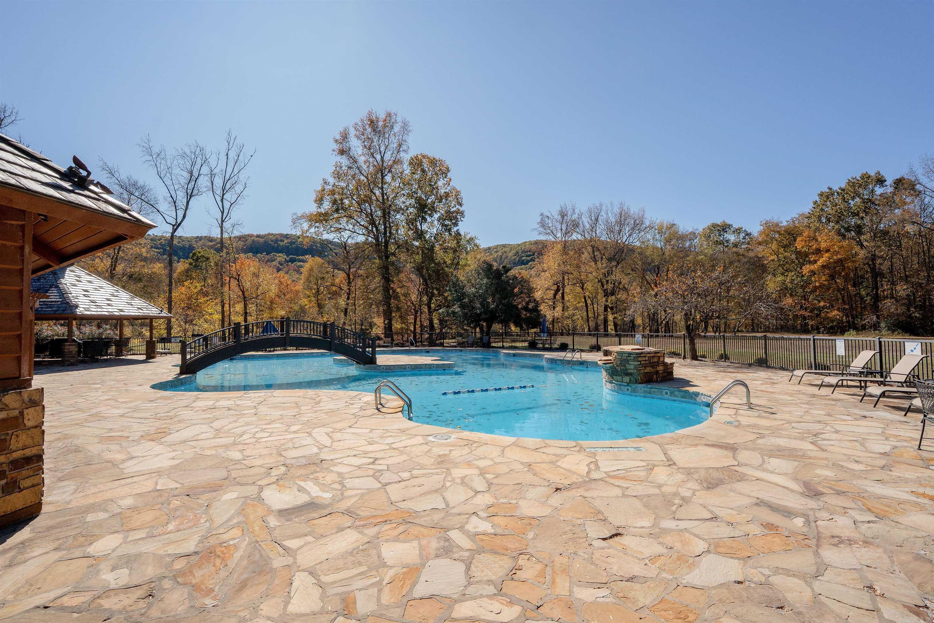 295 Primrose Creek  Heber Springs, AR