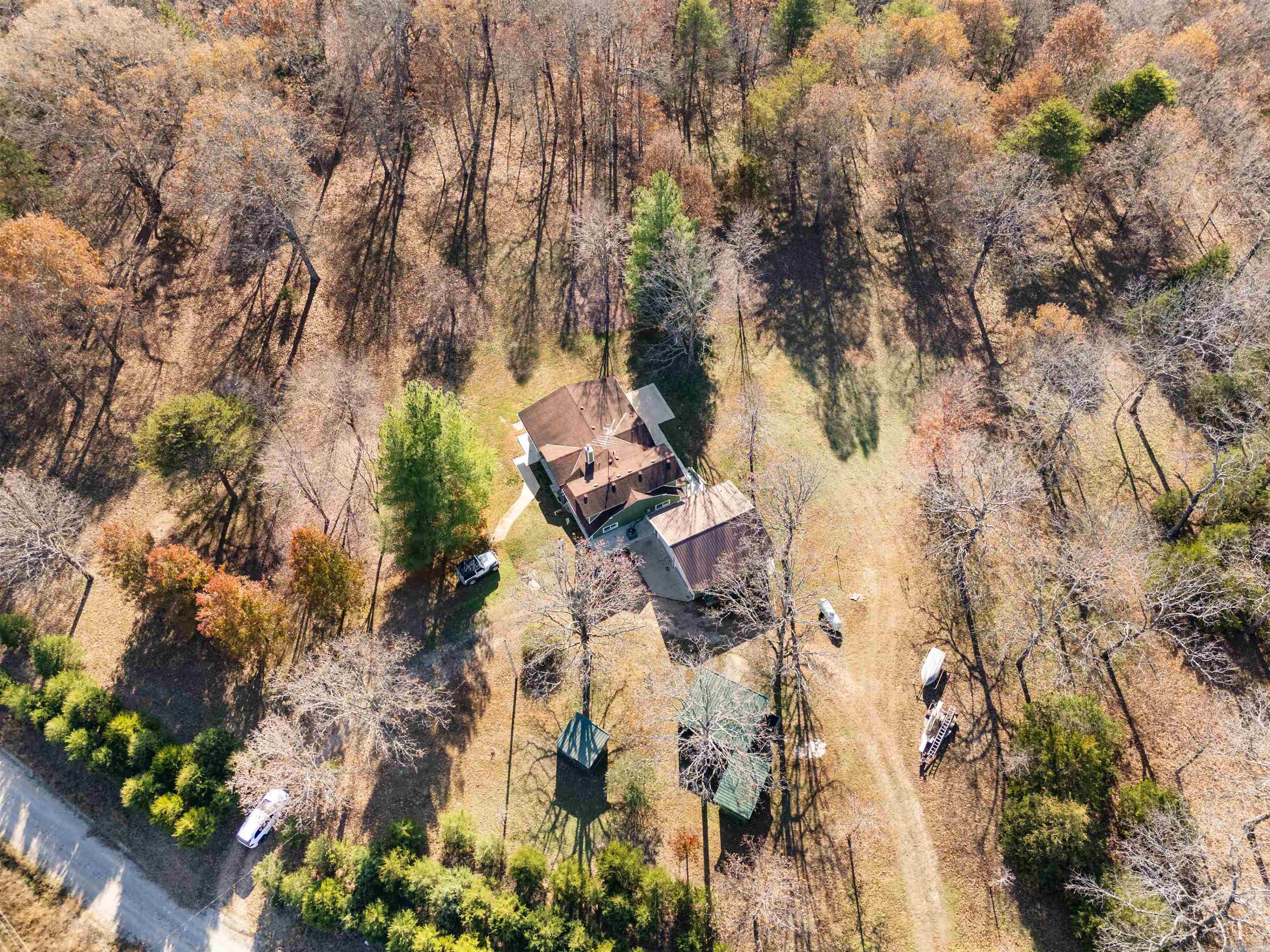 341 Red Hawk Lane  Gamaliel, AR