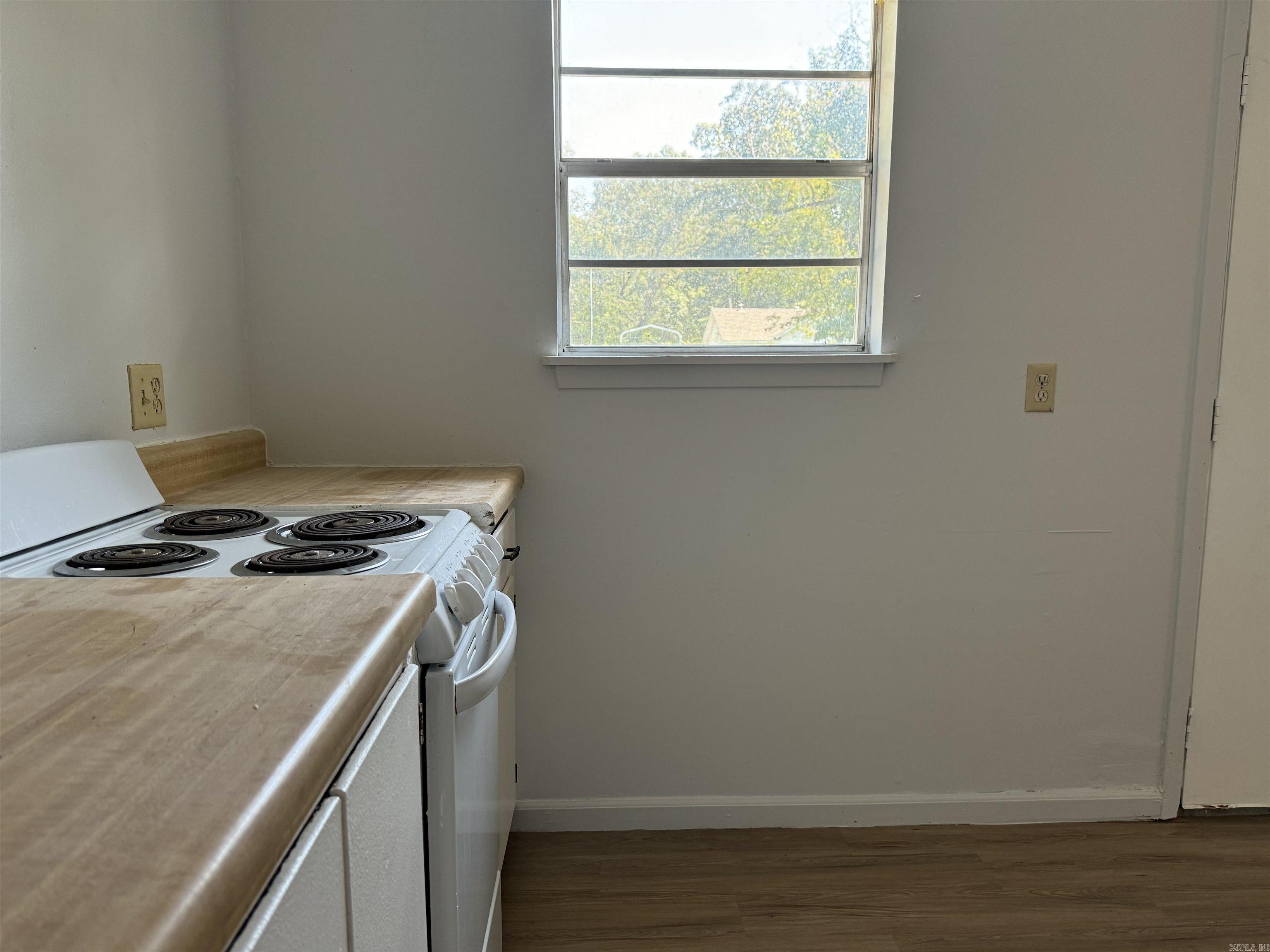 1600 N Lane  White Hall, AR