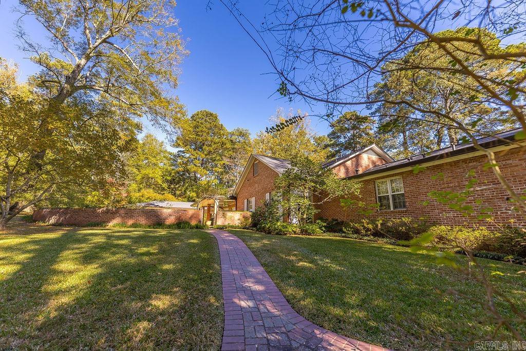 1700 N Calion Rd  El Dorado, AR