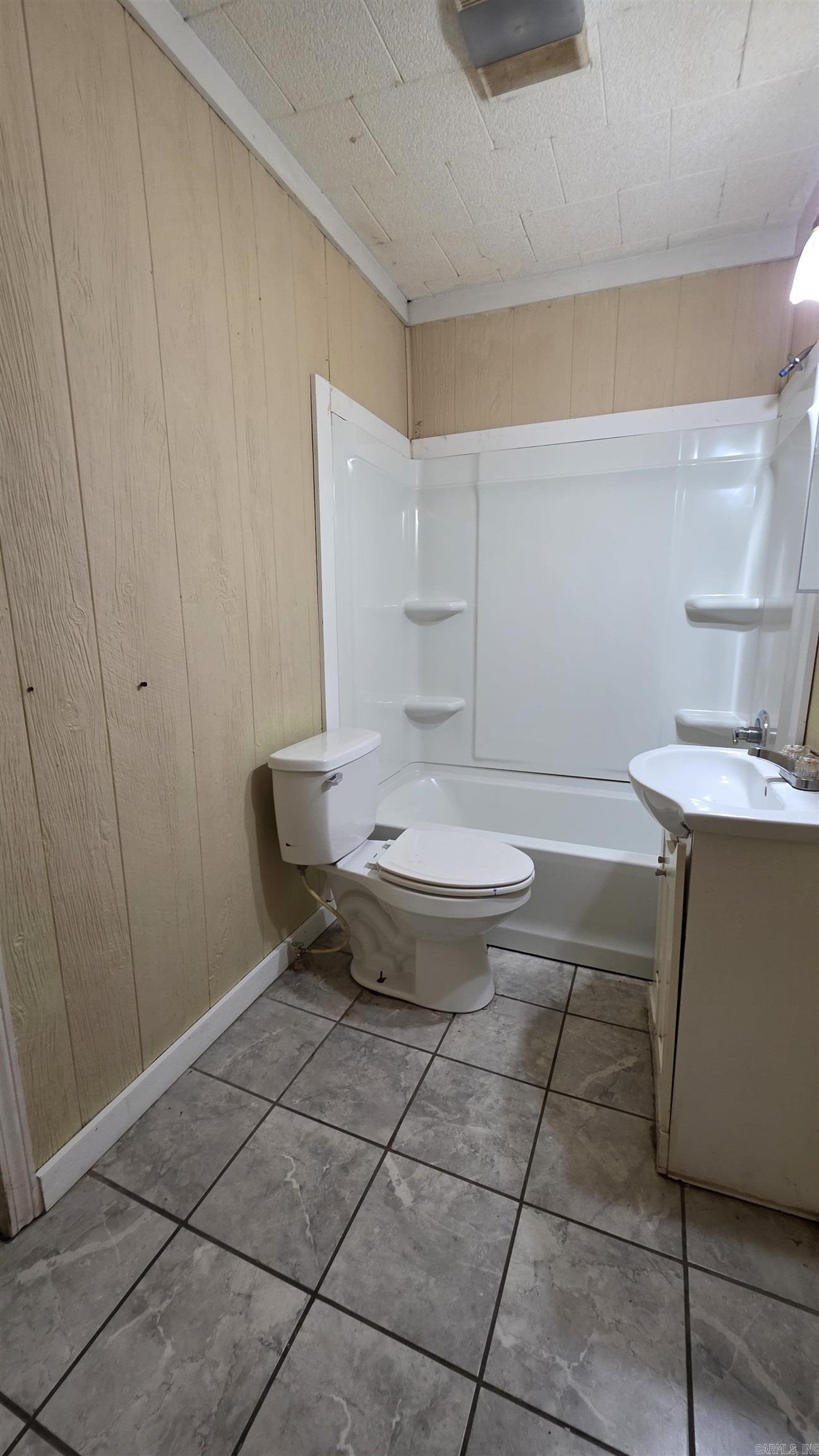 601 W Thompson St  Paragould, AR