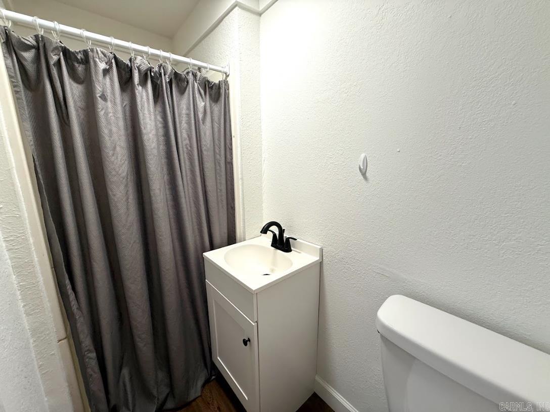 601 Clarence St.  Mountain View, AR