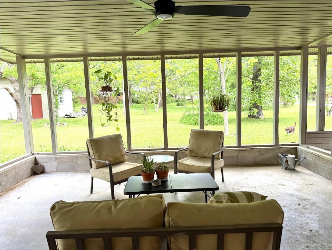 601 Clarence St.  Mountain View, AR