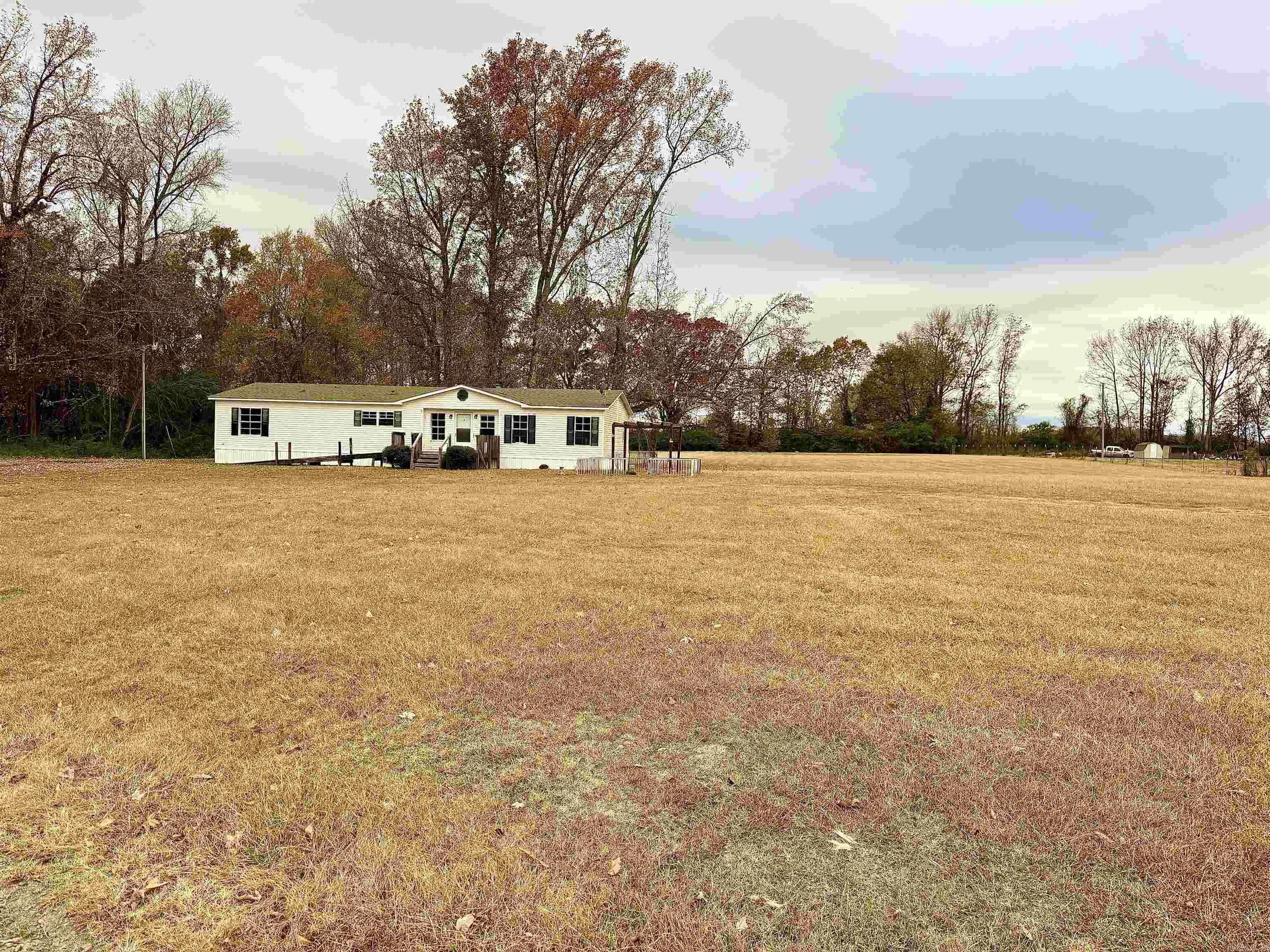 344 McFadden  Austin, AR
