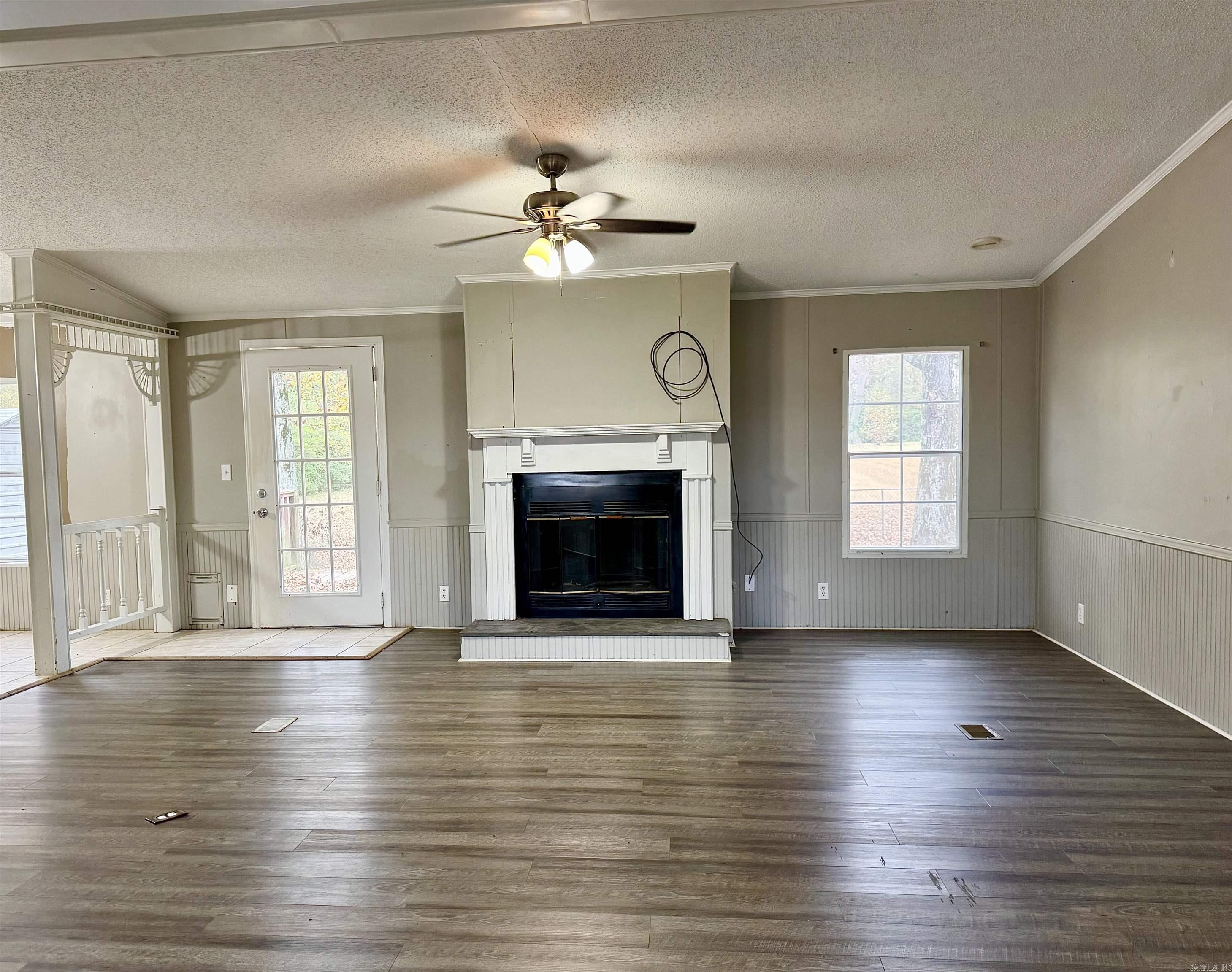 344 McFadden  Austin, AR