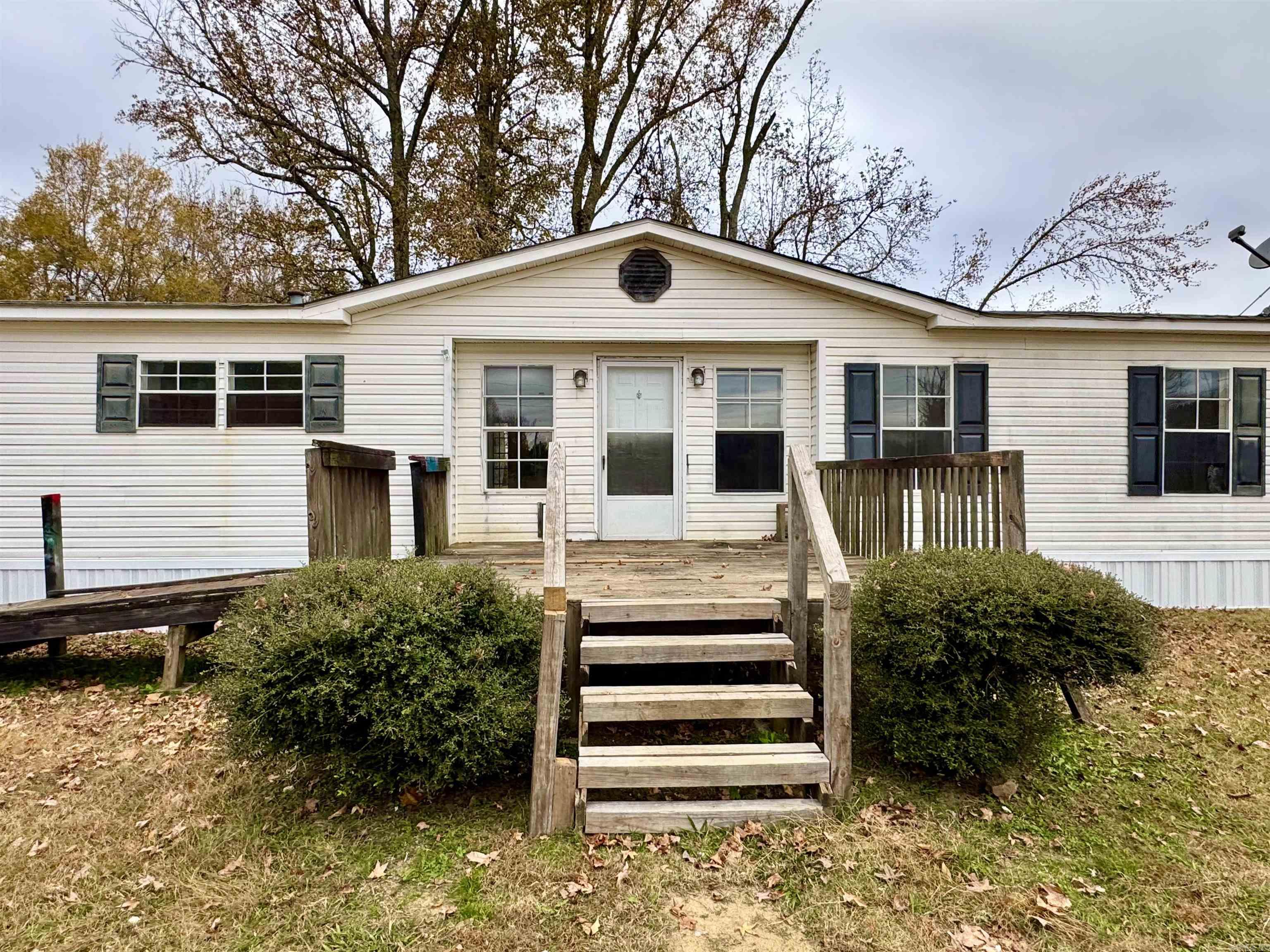 344 McFadden  Austin, AR