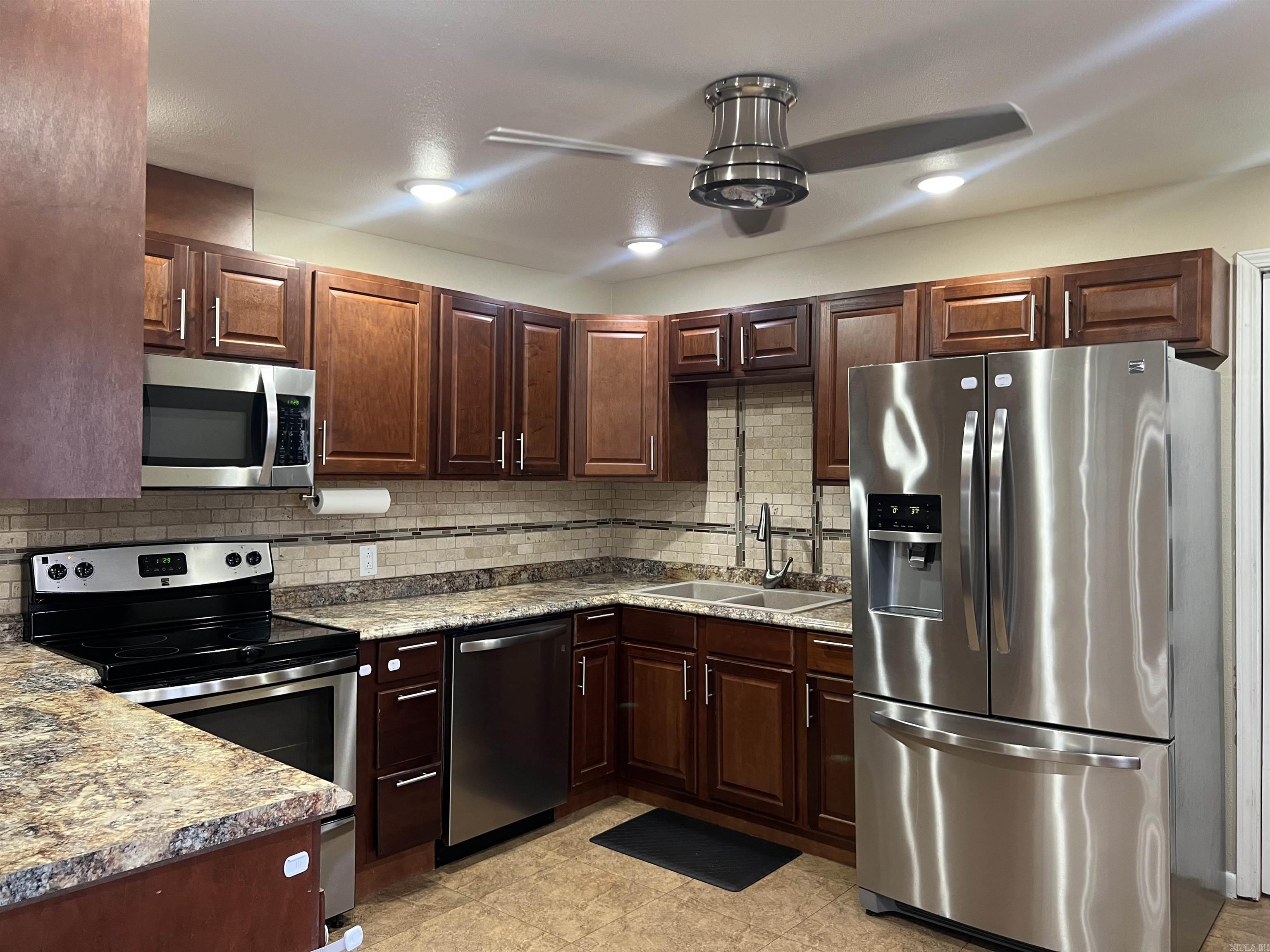 8424 Sulphur Springs Road  Pine Bluff, AR