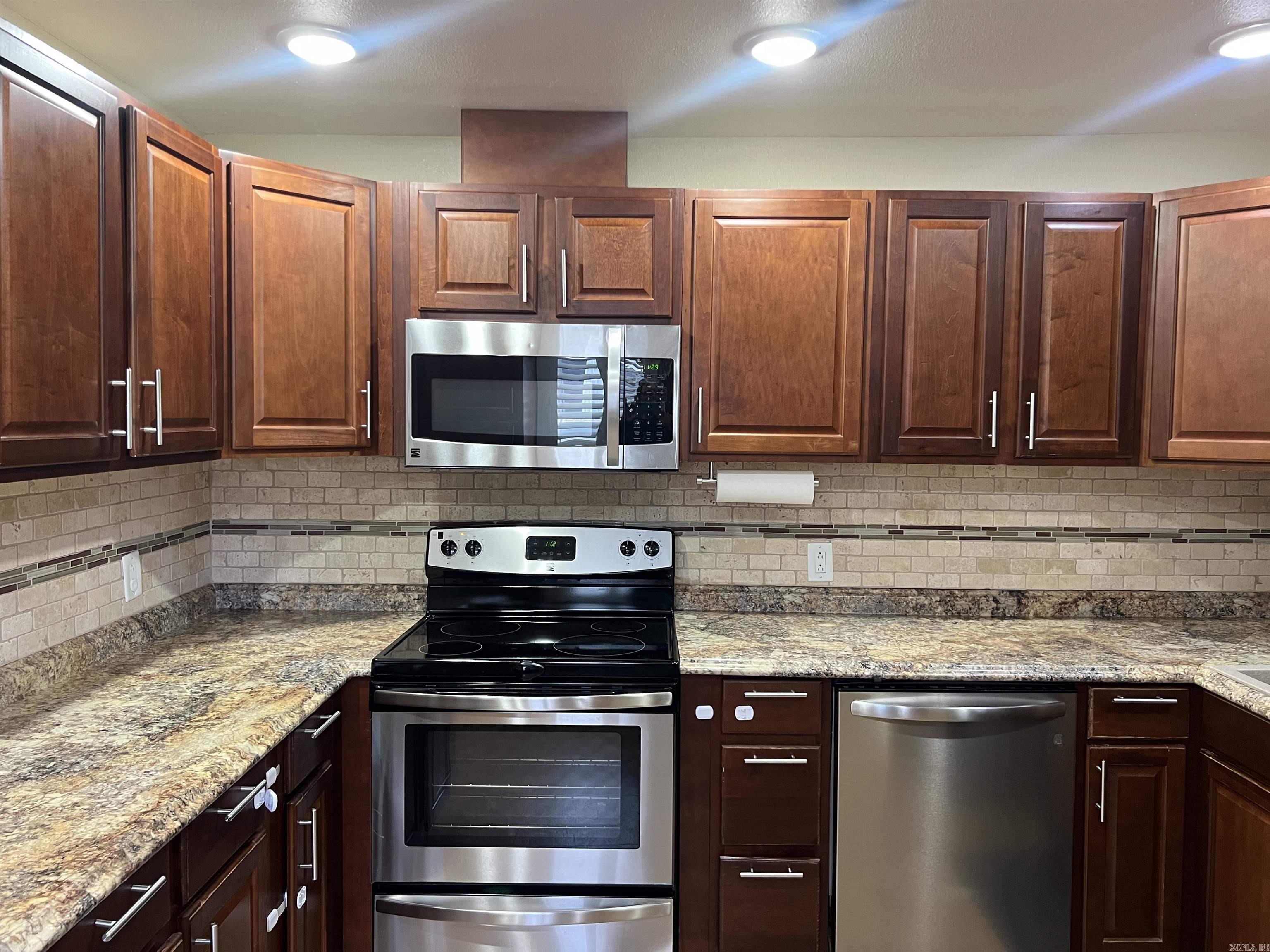 8424 Sulphur Springs Road  Pine Bluff, AR