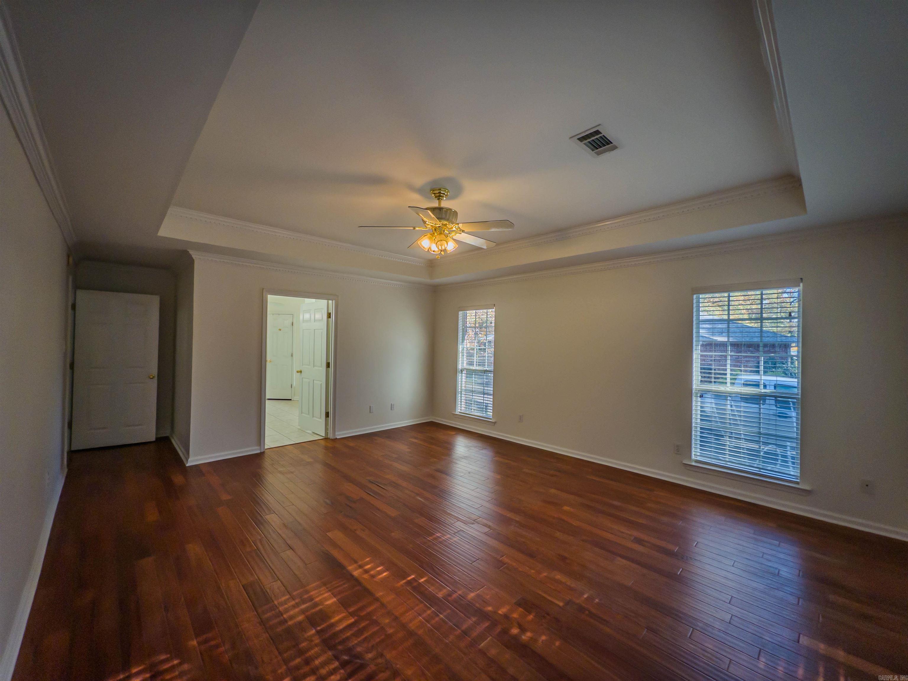 7 Blue Mountain Cv  Maumelle, AR