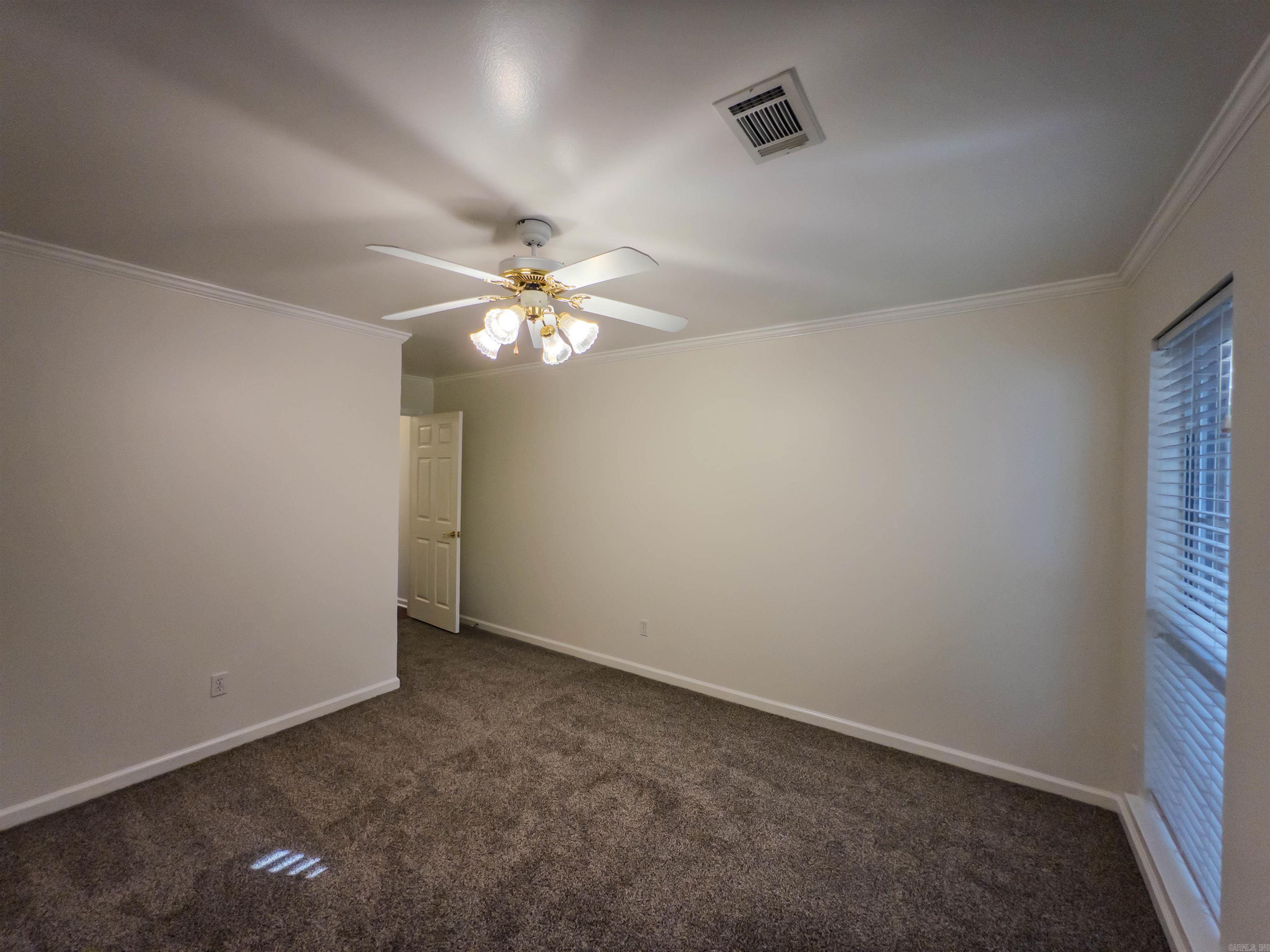 7 Blue Mountain Cv  Maumelle, AR