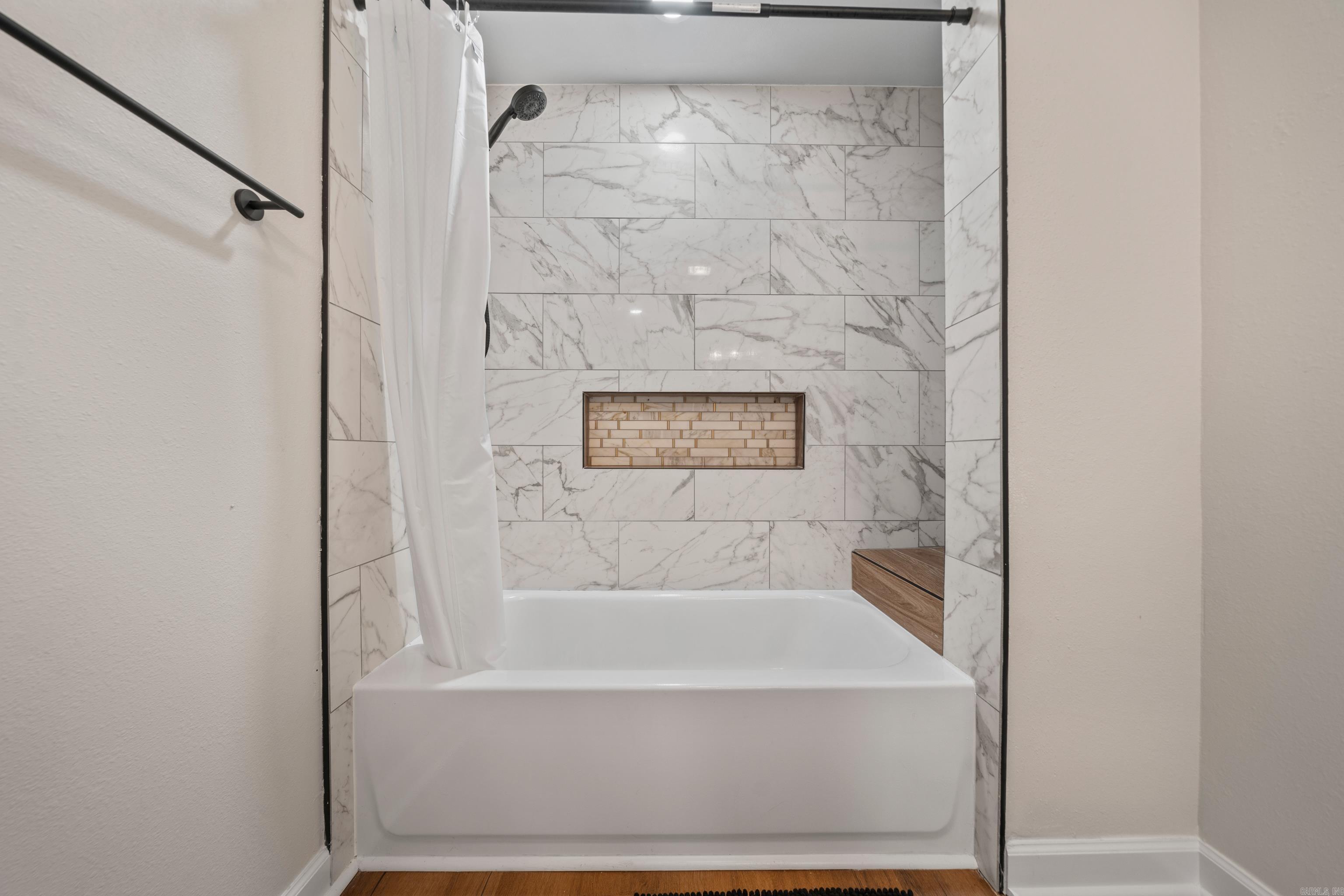 261 woodlawn  Hot Springs, AR