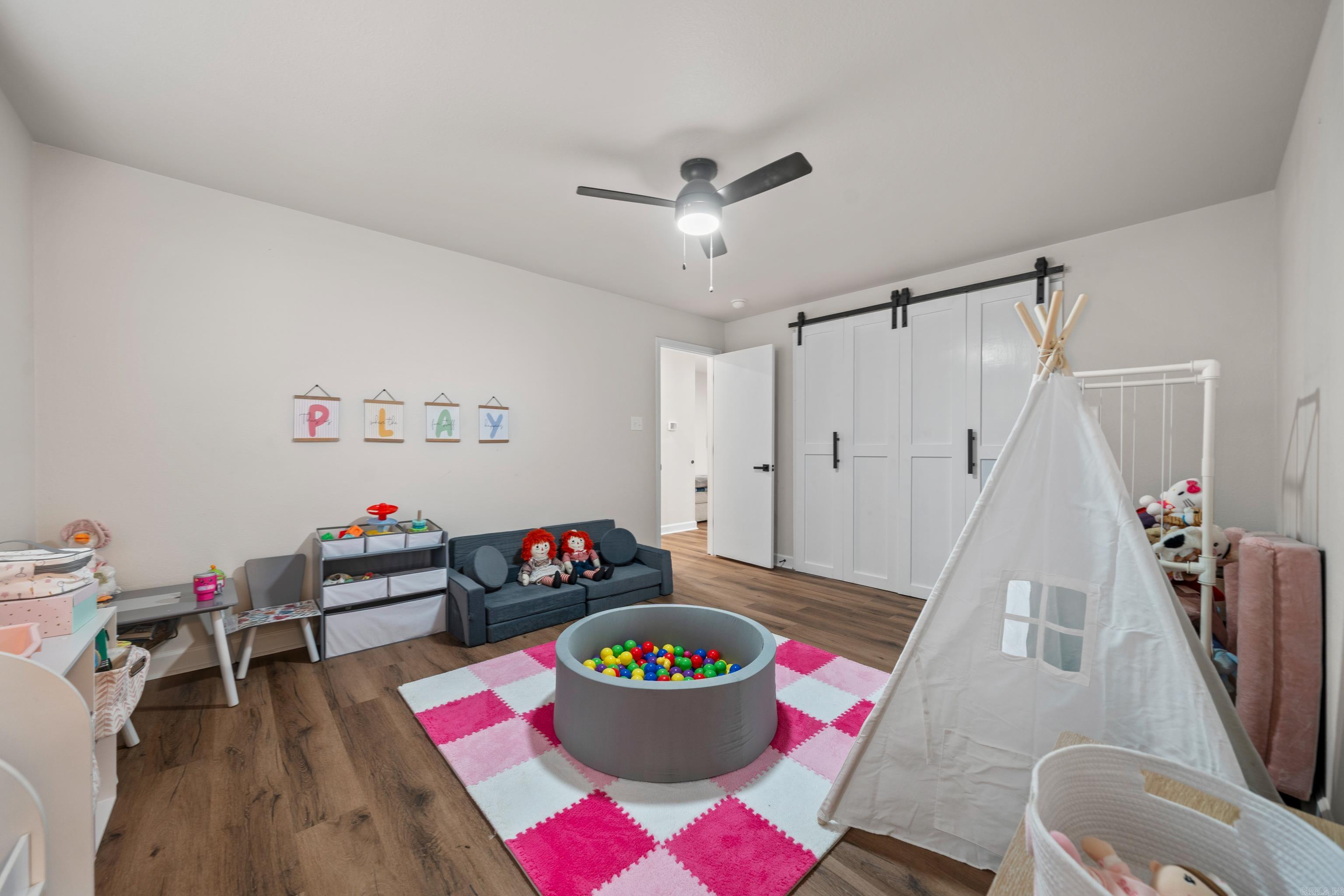 261 woodlawn  Hot Springs, AR