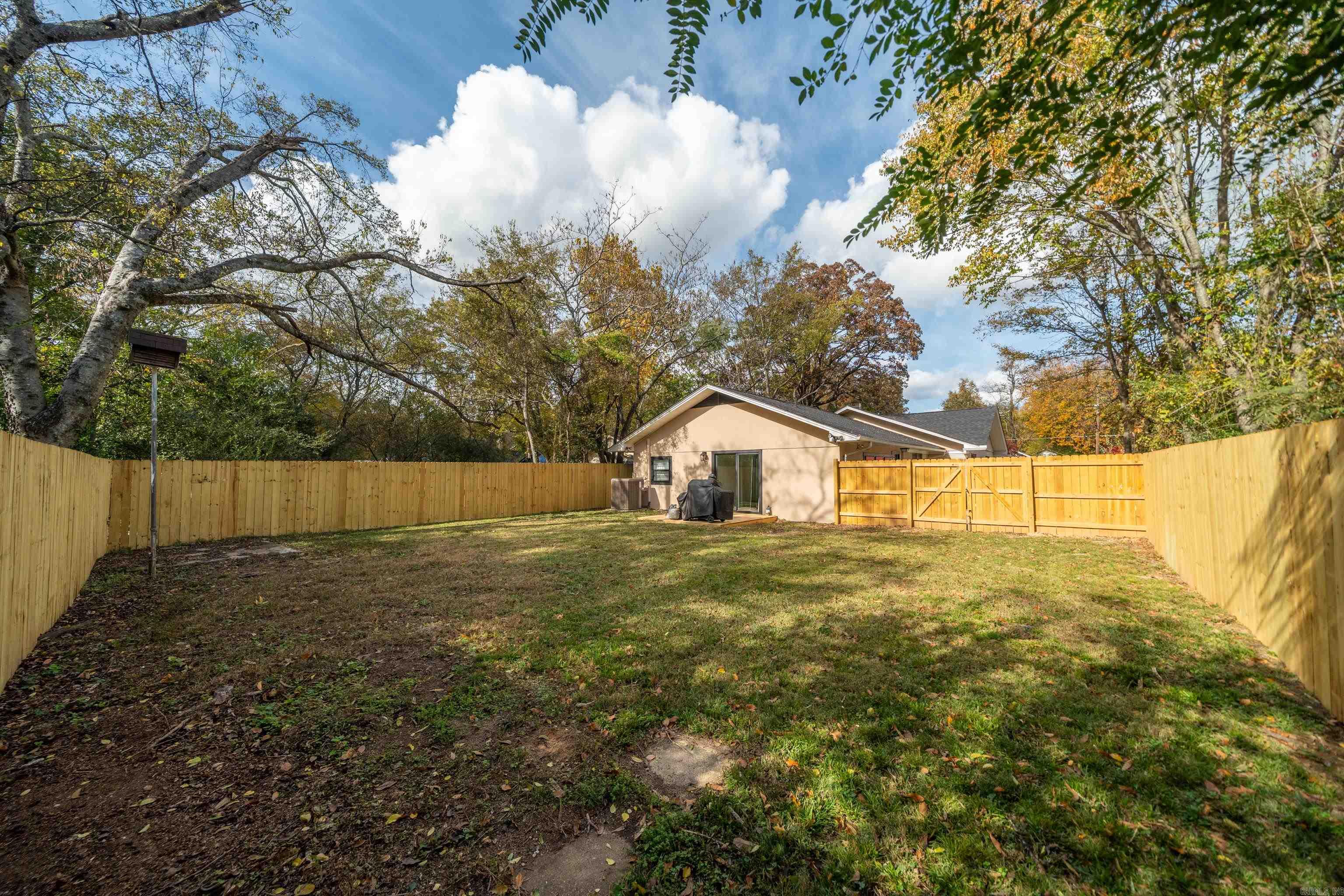 261 woodlawn  Hot Springs, AR