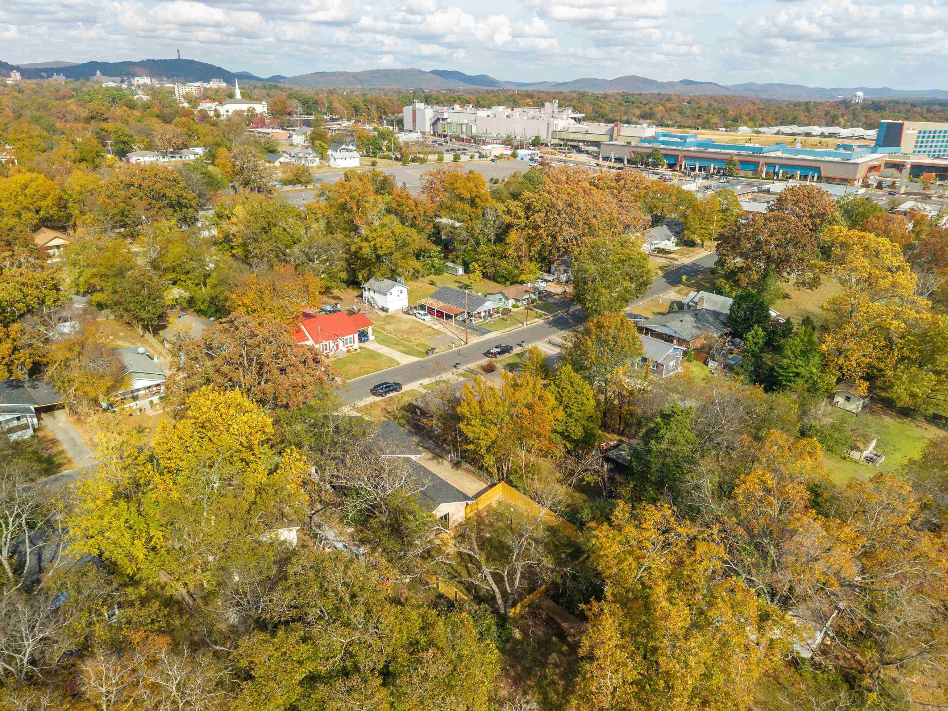 261 woodlawn  Hot Springs, AR