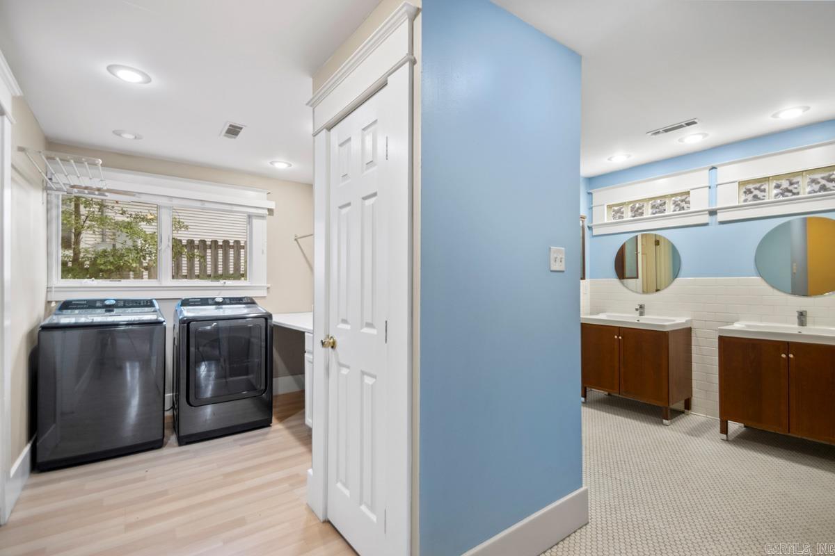 5009 N Lookout  Little Rock, AR