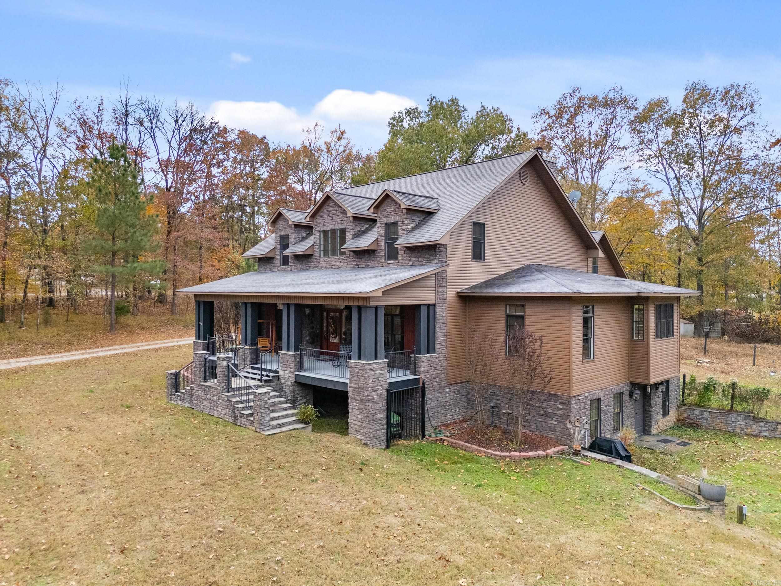 1919 Tudor Loop  Benton, AR