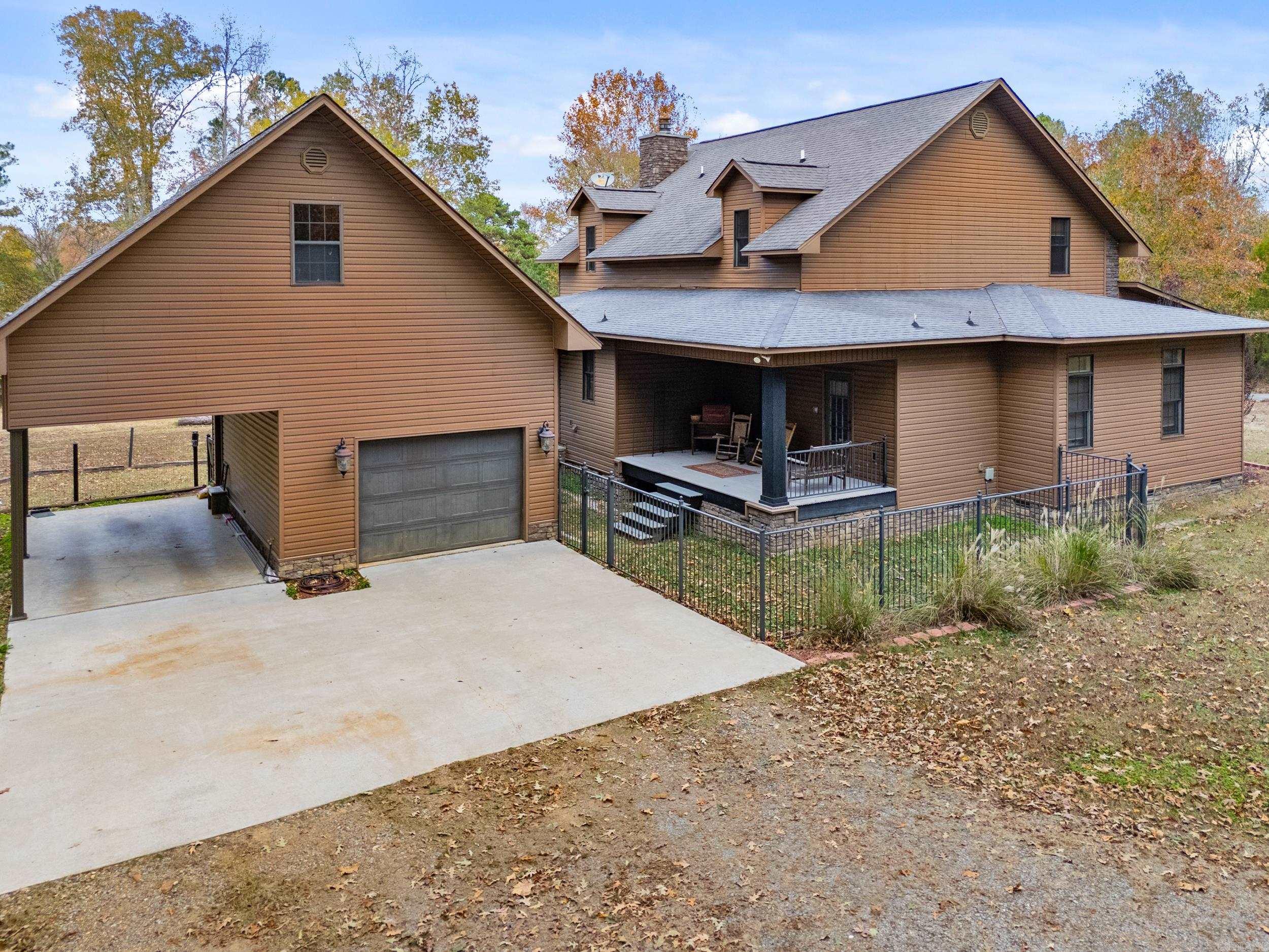 1919 Tudor Loop  Benton, AR