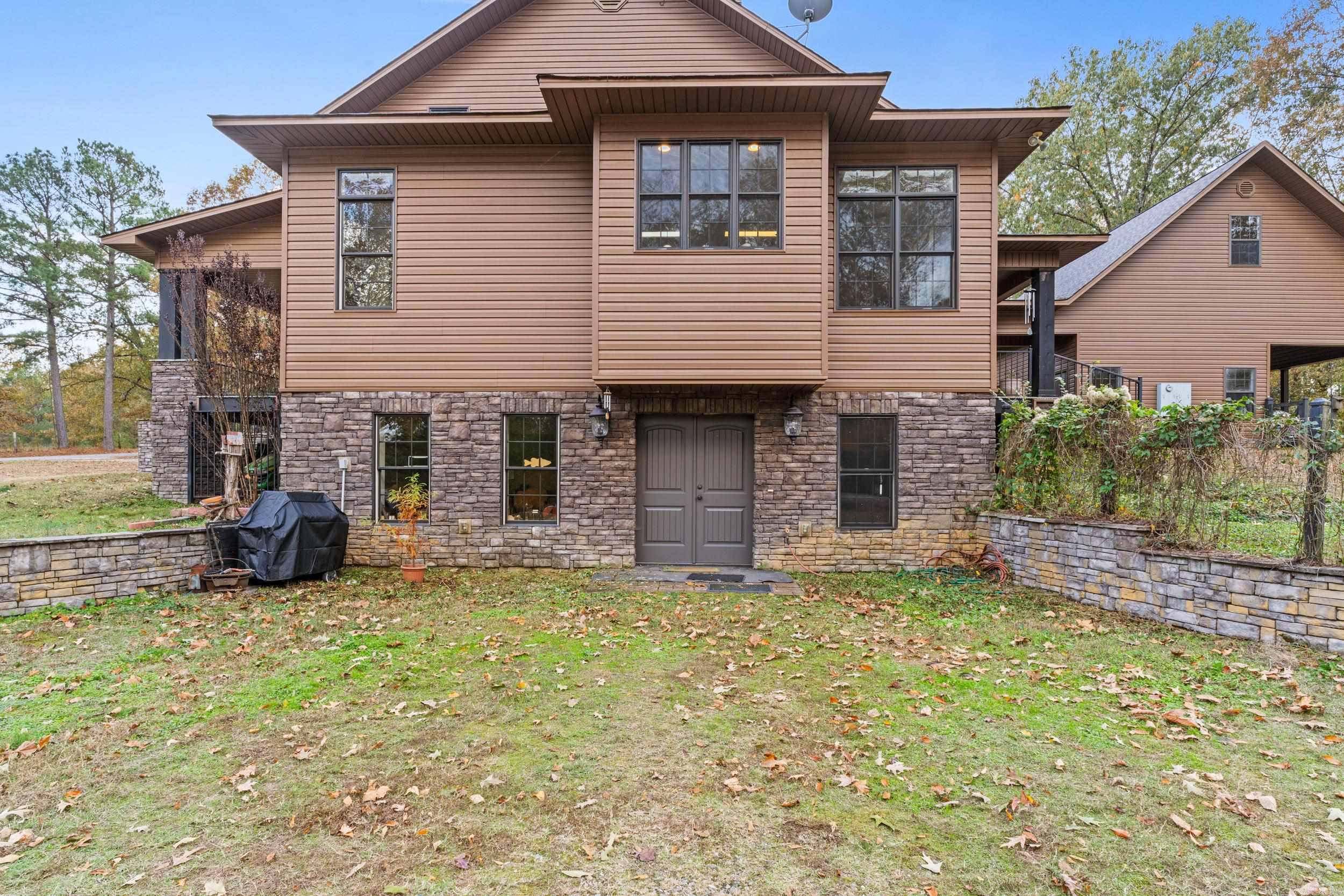 1919 Tudor Loop  Benton, AR