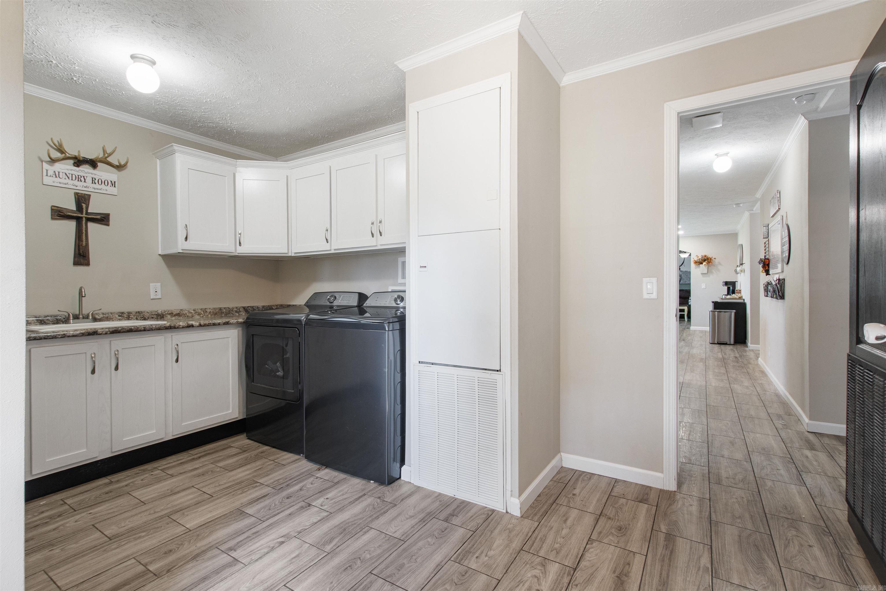 160 Oak Grove  Austin, AR