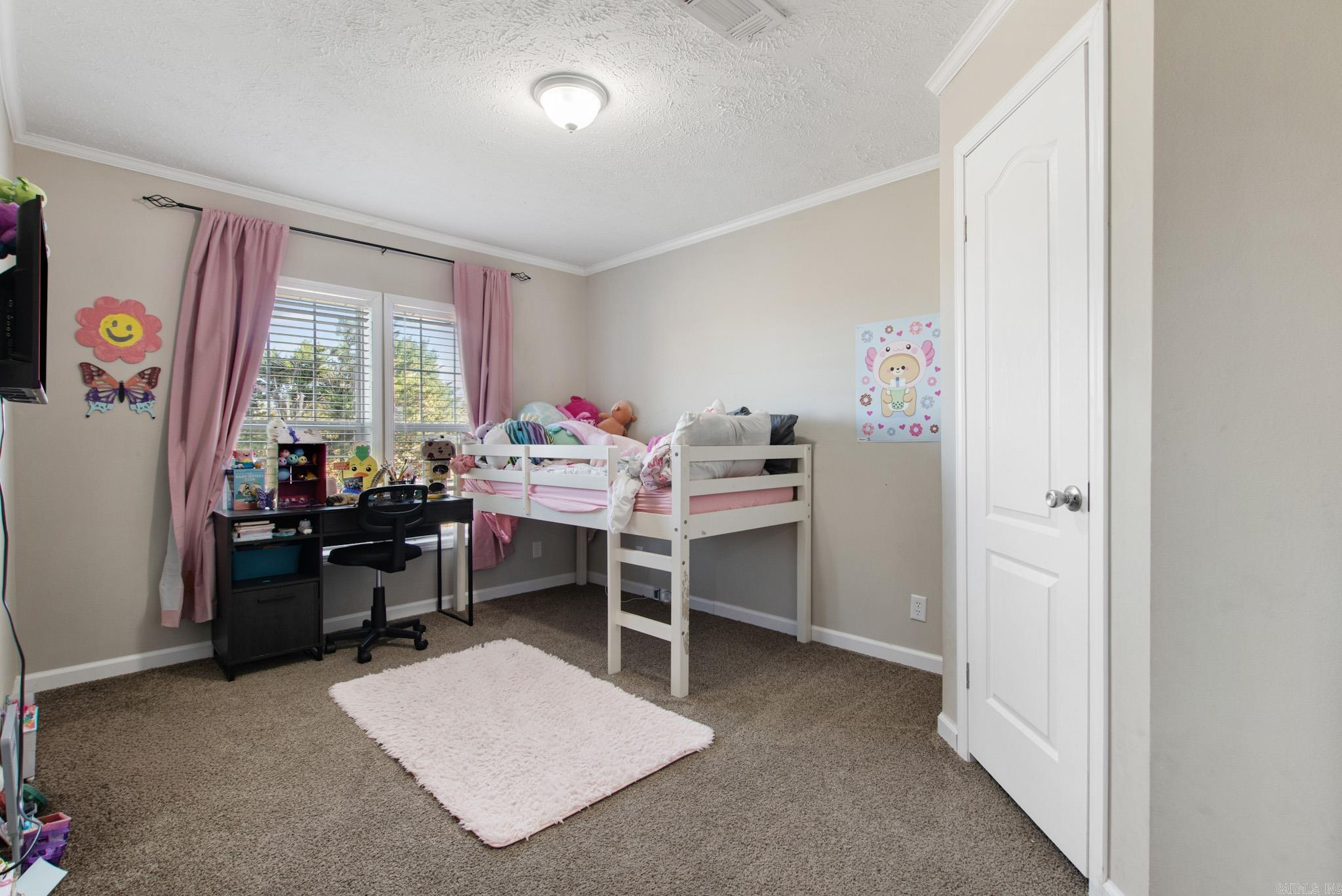 160 Oak Grove  Austin, AR