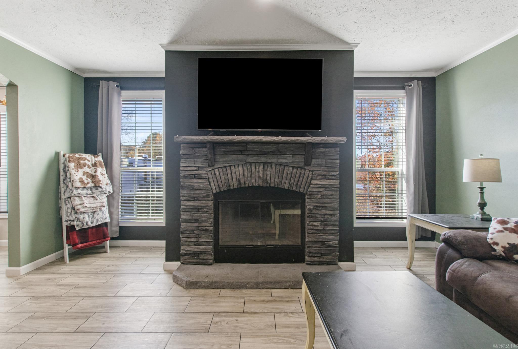 160 Oak Grove  Austin, AR