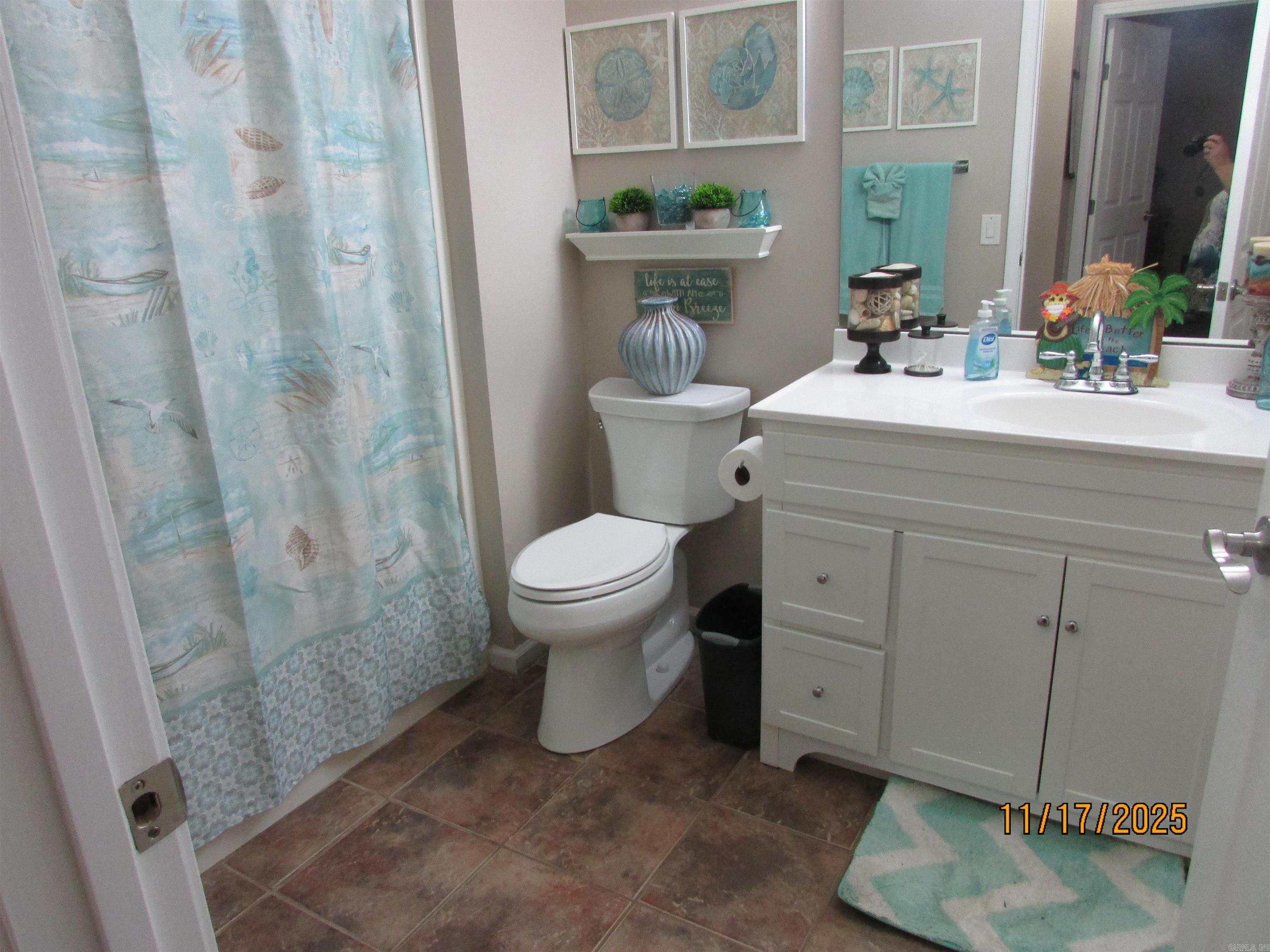 6 Winona Dr  Maumelle, AR