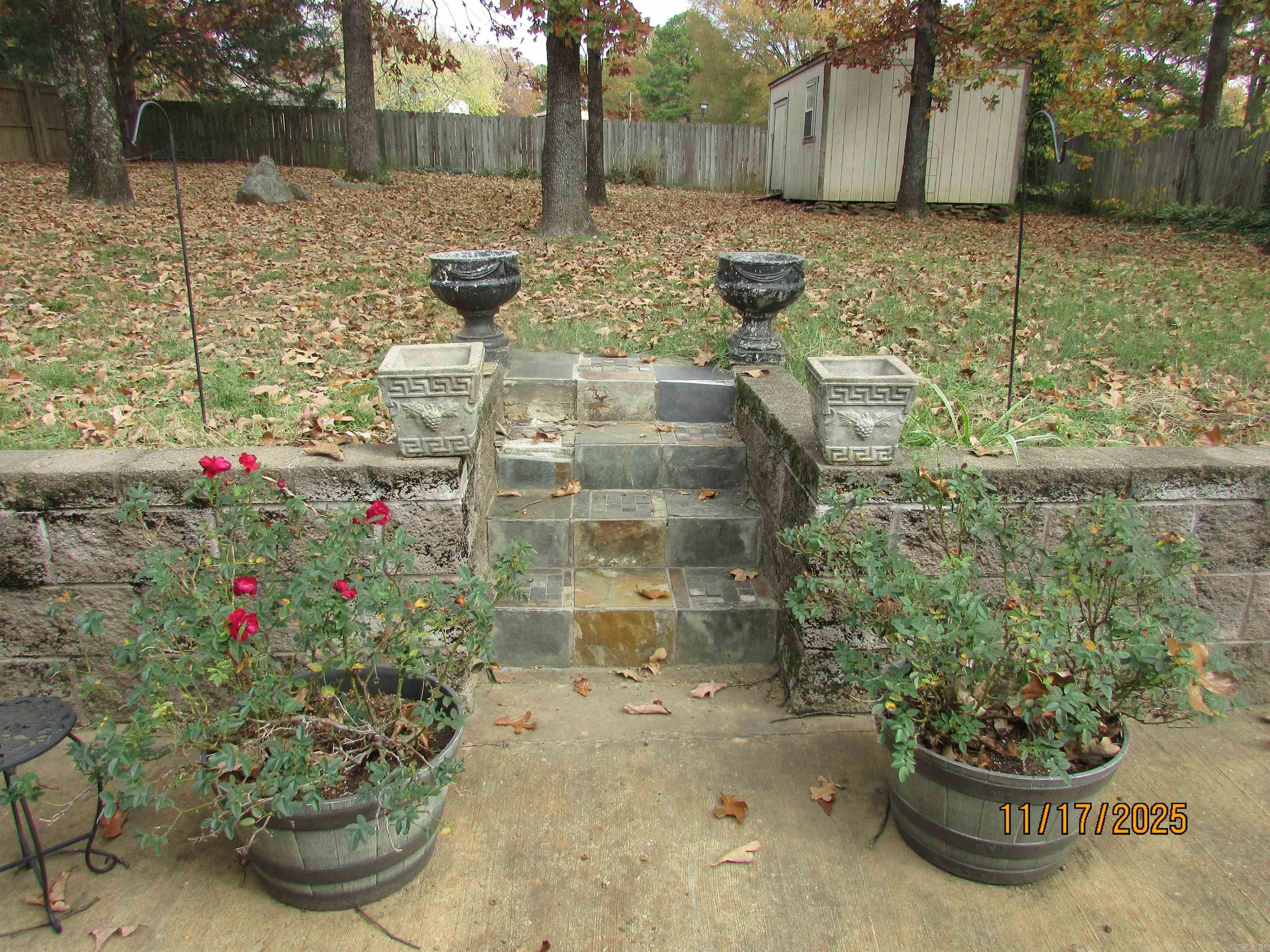 6 Winona Dr  Maumelle, AR