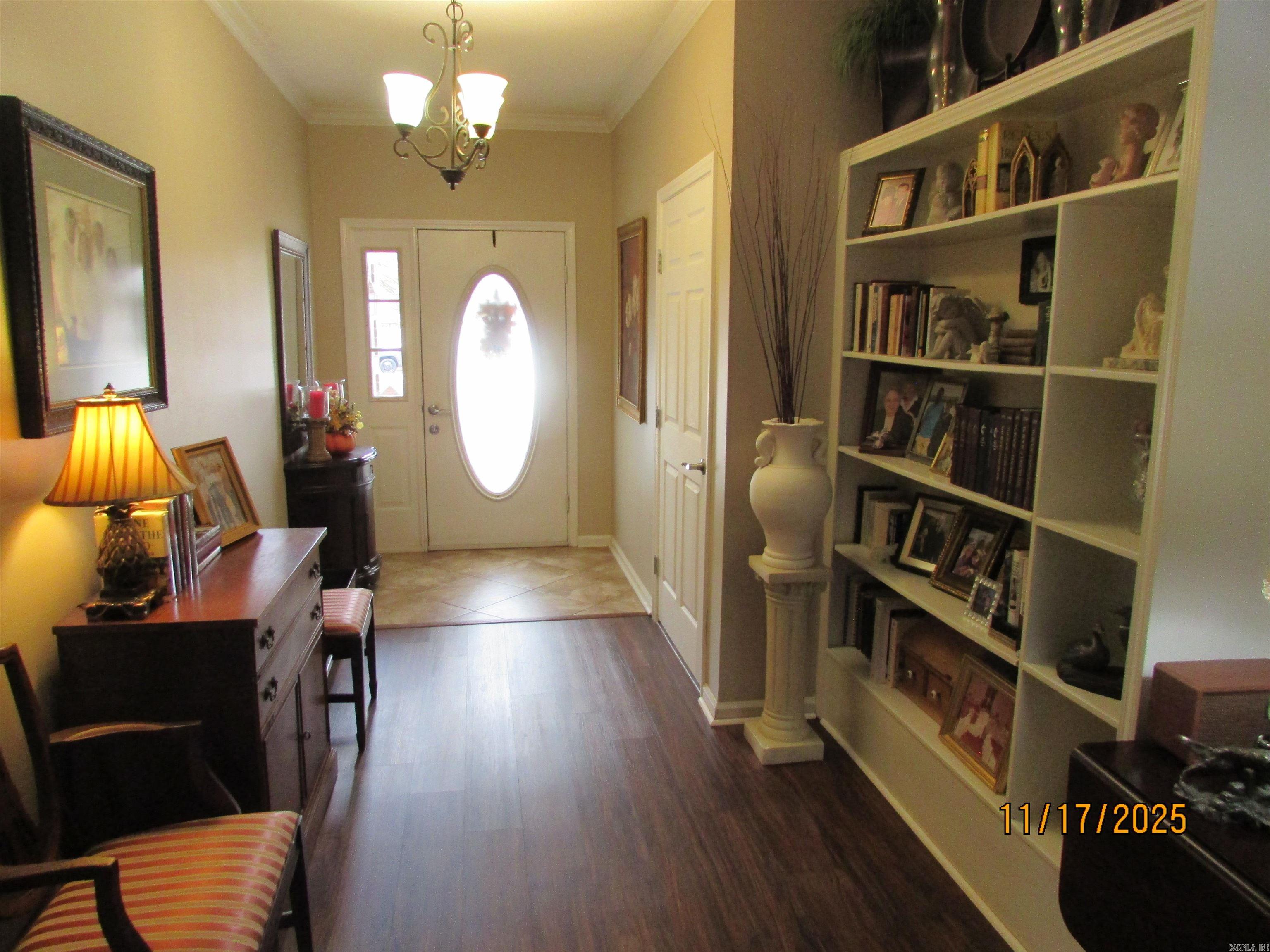 6 Winona Dr  Maumelle, AR