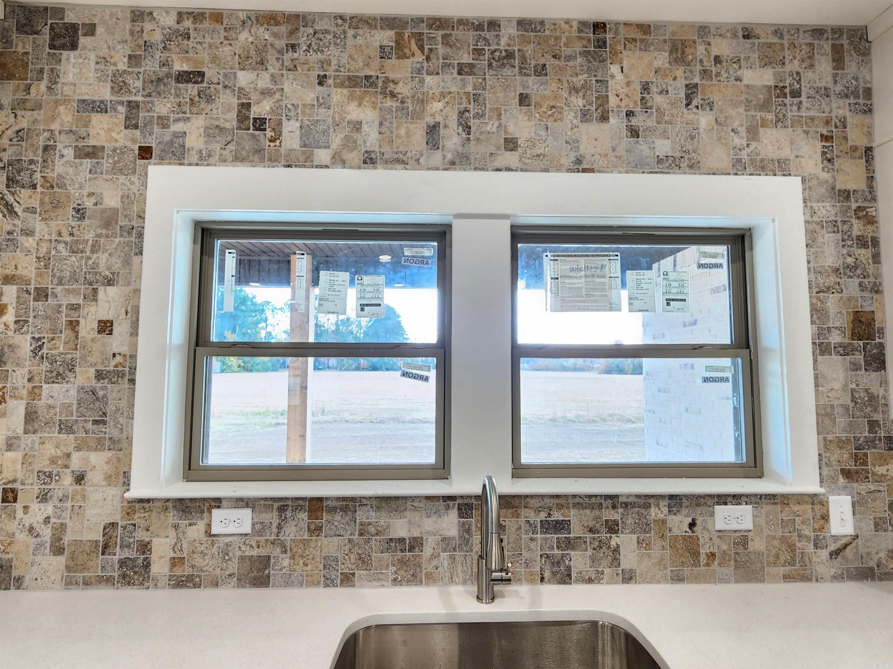 296 Walker  Higginson, AR