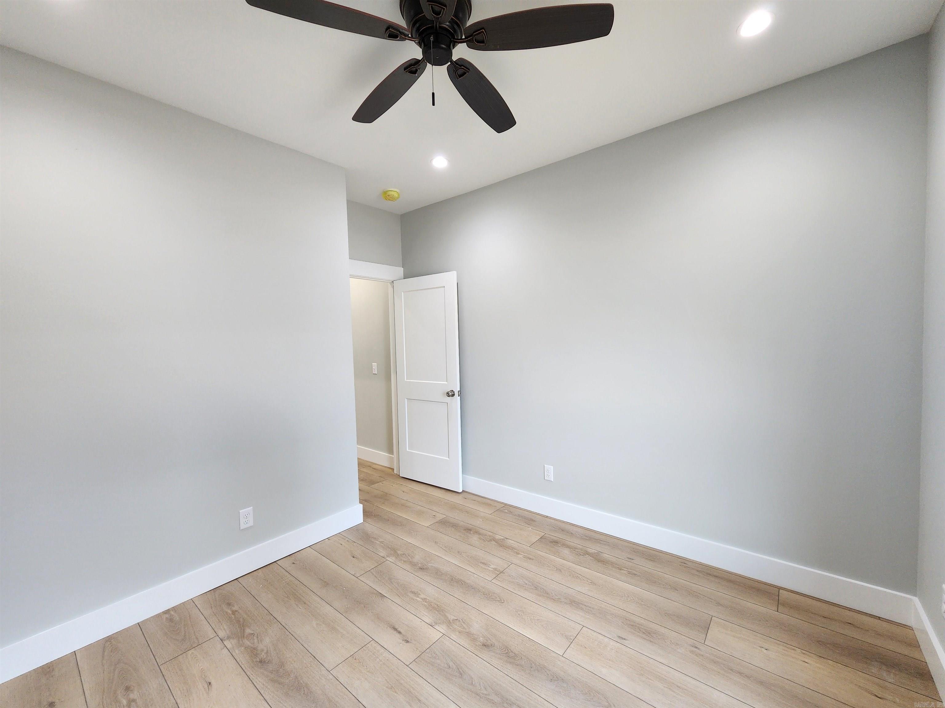 296 Walker  Higginson, AR