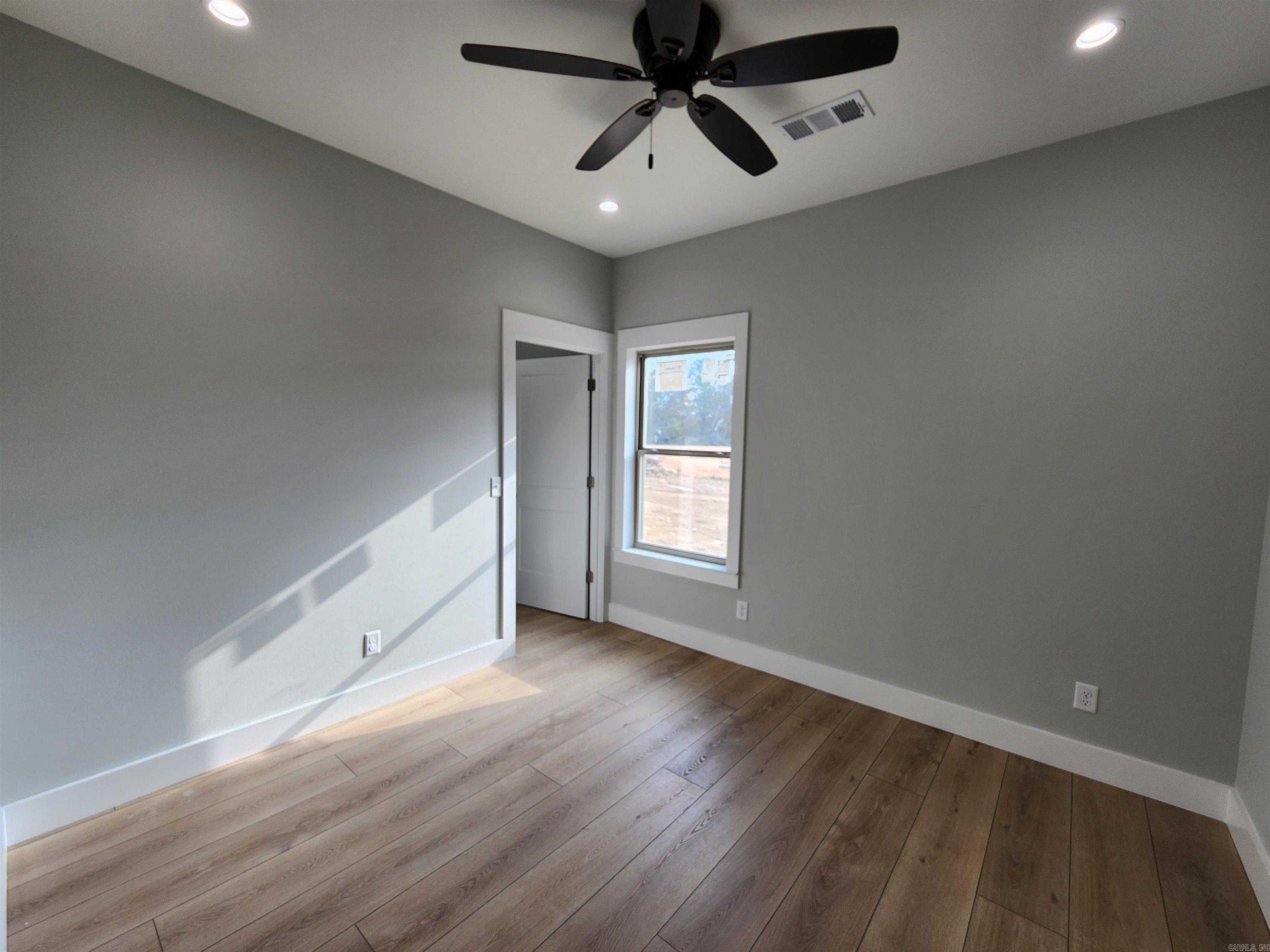 296 Walker  Higginson, AR