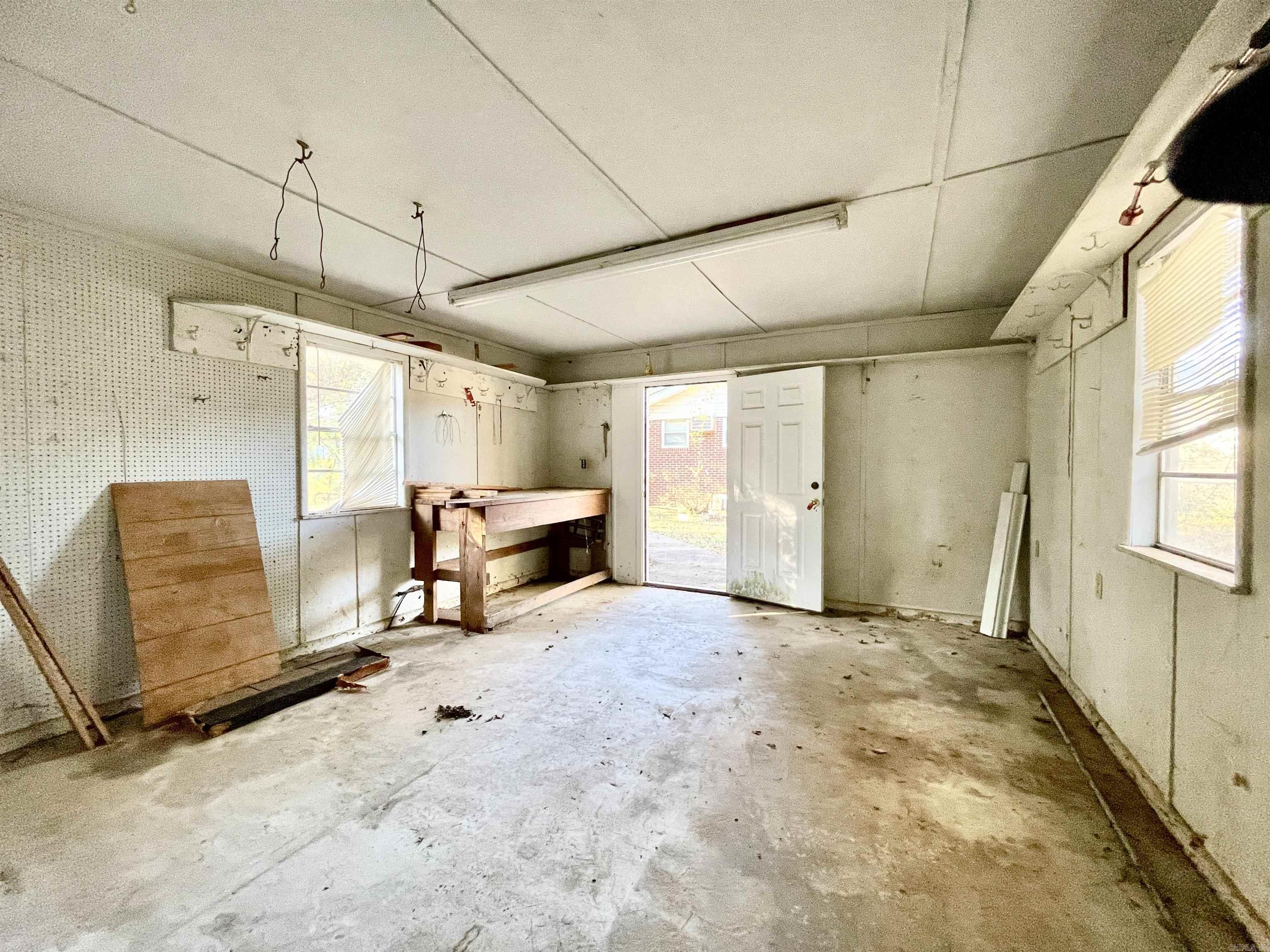 2007 Arkansas Avenue  Conway, AR